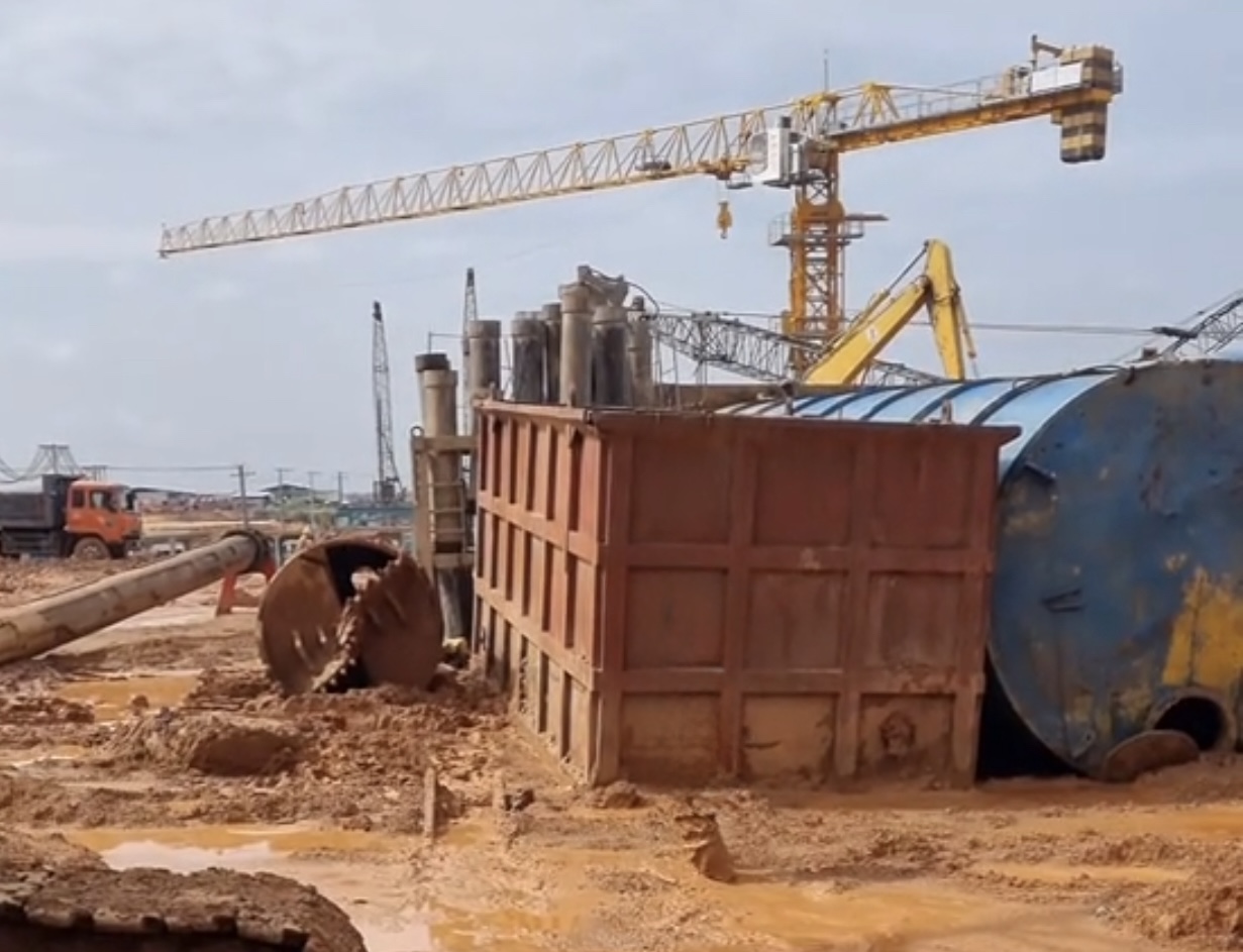 Phó Thủ tướng Trần Hồng Hà: Giải quyết nhanh vướng mắc thi công sân bay Long Thành- Ảnh 11. Phó Thủ tướng Trần Hồng Hà: Giải quyết nhanh vướng mắc thi công sân bay Long Thành- Ảnh 11.