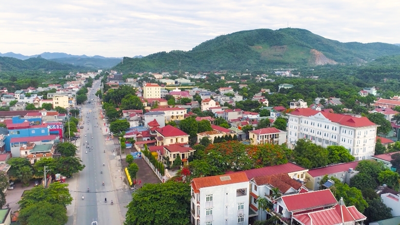 Lương Sơn hướng tới đô thị sinh thái, công nghiệp công nghệ cao vùng cửa ngõ Hòa Bình- Ảnh 1. Huyện Lương Sơn – tỉnh Hòa Bình: Đẩy mạnh tuyên truyền Luật Đất đai sửa đổi 2024