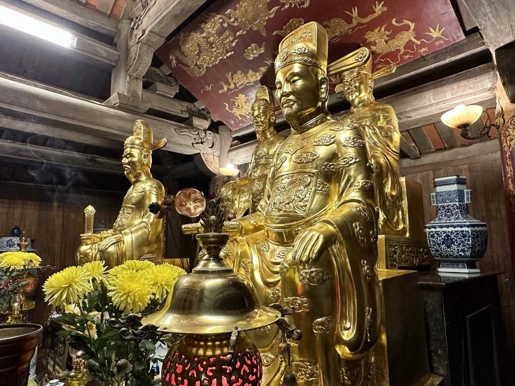 Chiêm ngưỡng đền Trình nghìn năm lịch sử ở Tràng An- Ảnh 7. Chiêm ngưỡng đền Trình nghìn năm lịch sử ở Tràng An- Ảnh 7.