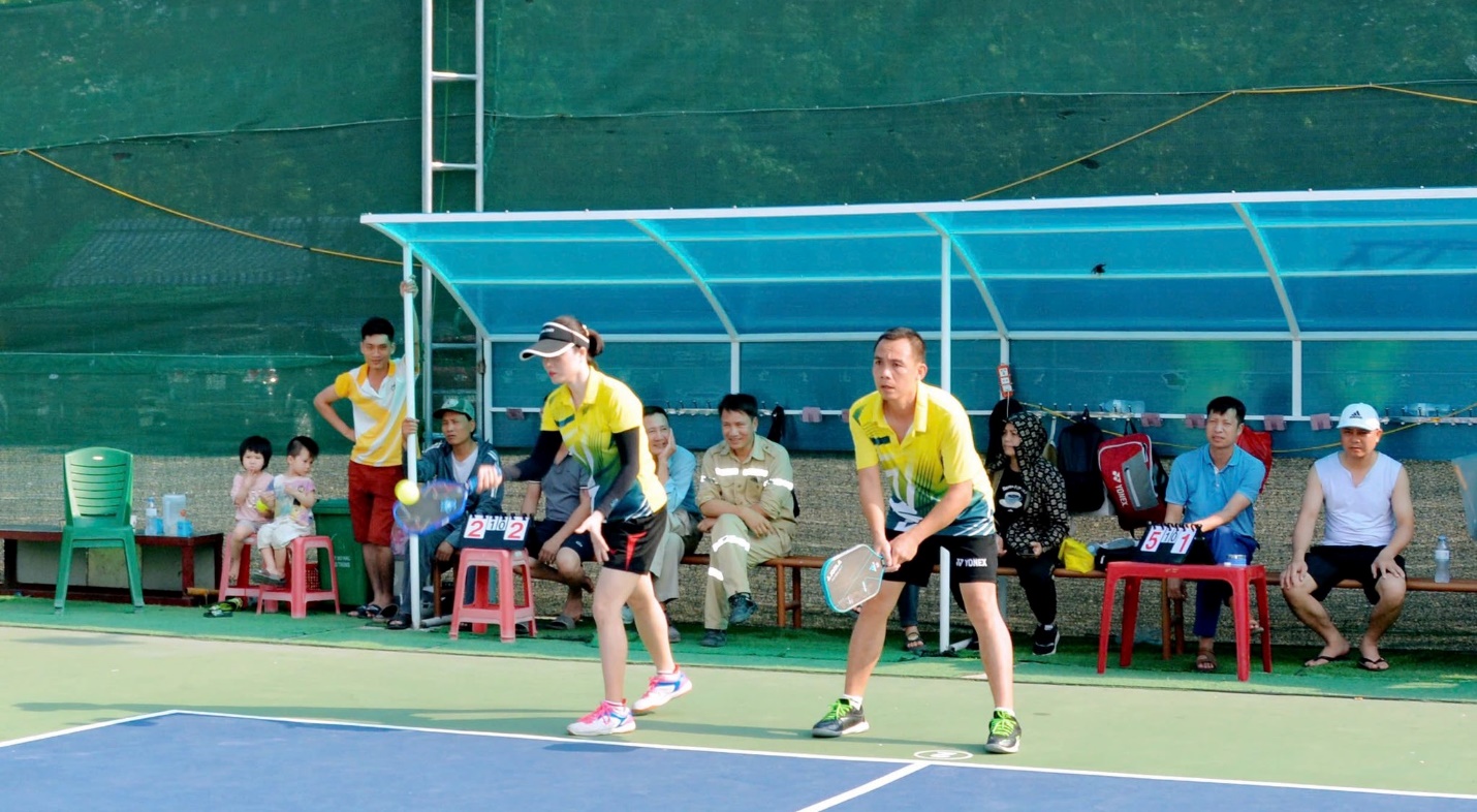 Người mới học chơi pickleball cần lưu ý gì?- Ảnh 1. Người mới học chơi pickleball cần lưu ý gì?- Ảnh 1.