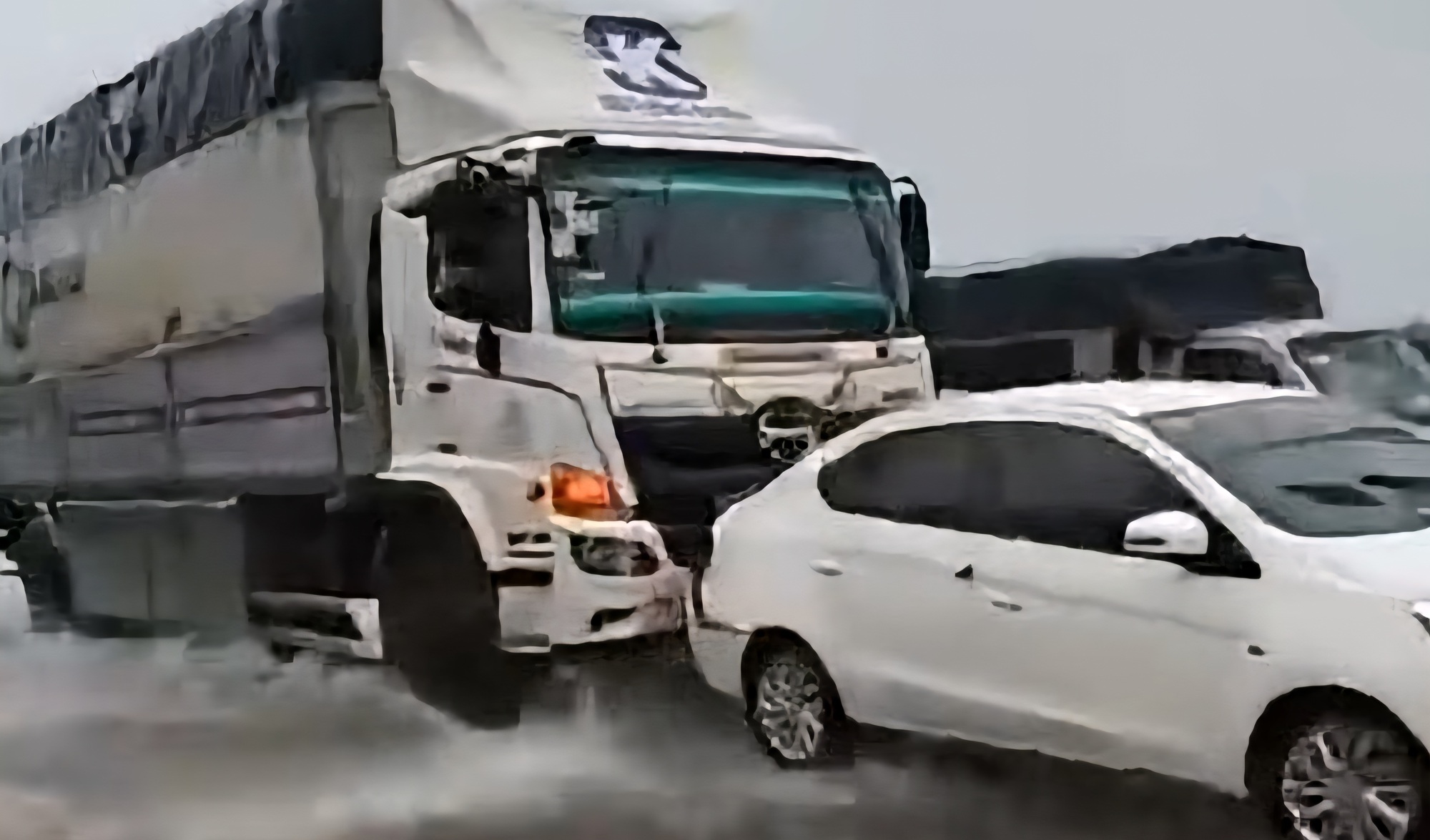 Phân luồng giao thông, xử lý "ổ voi" trên QL1A Quảng Nam- Ảnh 2. Phân luồng giao thông, xử lý "ổ voi" trên QL1A Quảng Nam- Ảnh 2.