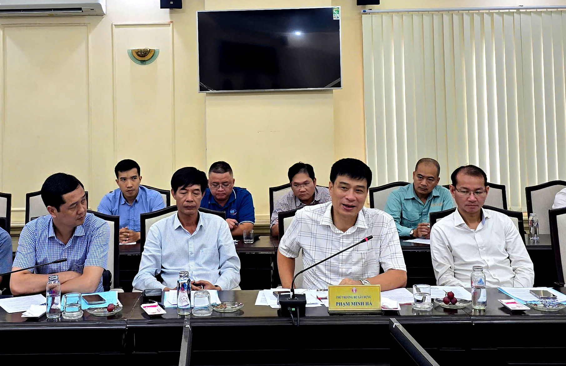 Hoàn thành dứt điểm việc gia tải cao tốc Cao Lãnh - An Hữu trong tháng 6- Ảnh 2. Hoàn thành dứt điểm việc gia tải cao tốc Cao Lãnh - An Hữu trong tháng 6- Ảnh 2.