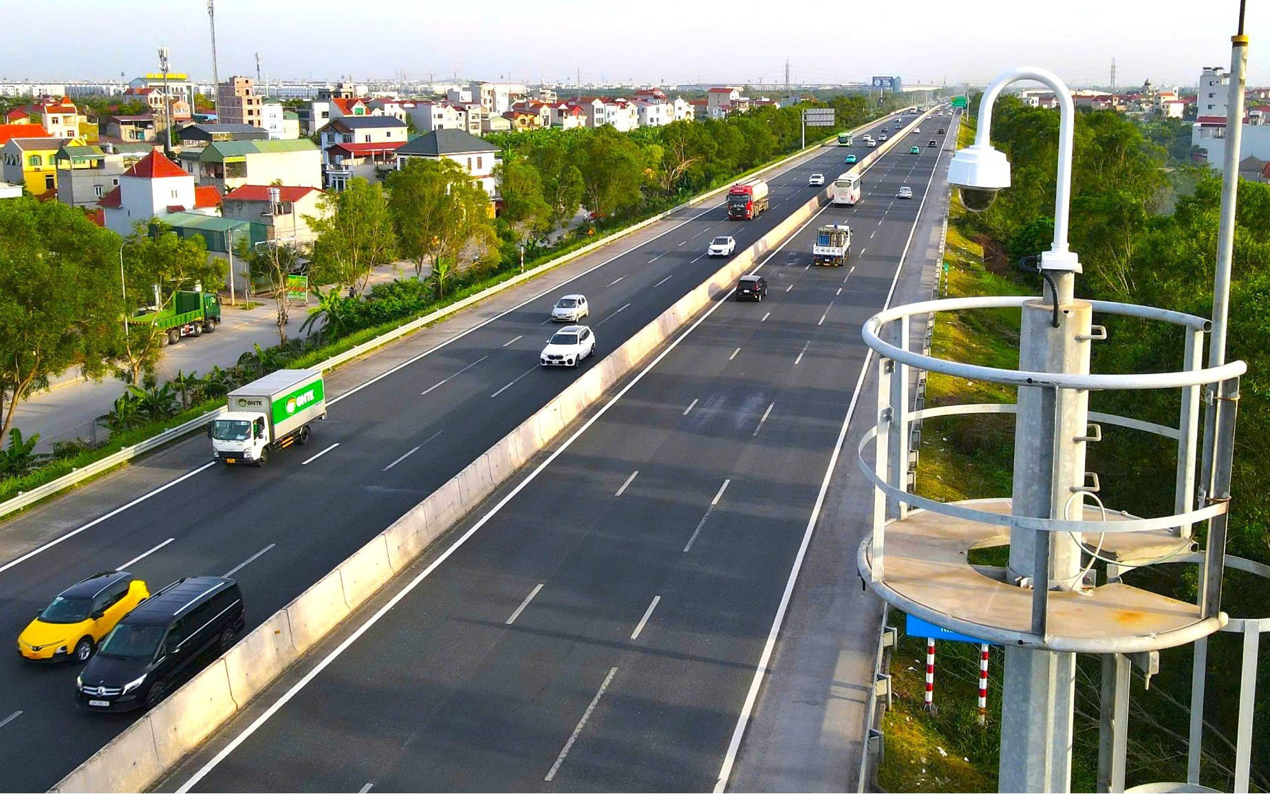 Bộ Xây dựng ra 'tối hậu thư' hoàn thành hệ thống giao thông thông minh cao tốc