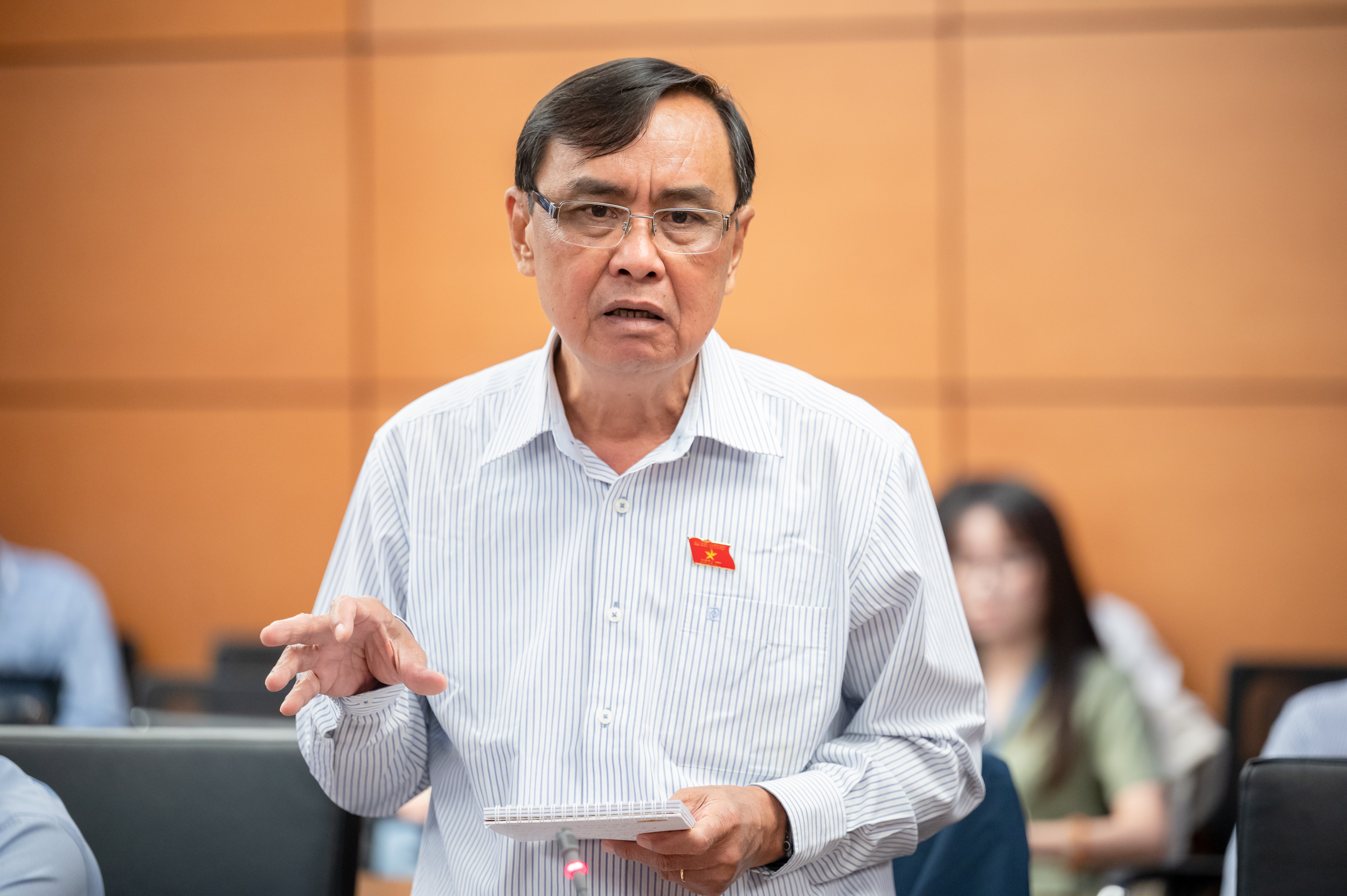 Đại biểu đồng tình dành cơ chế đặc thù làm đường Vành đai 4 TP.HCM- Ảnh 2. Đại biểu đồng tình dành cơ chế đặc thù làm đường Vành đai 4 TP.HCM- Ảnh 2.