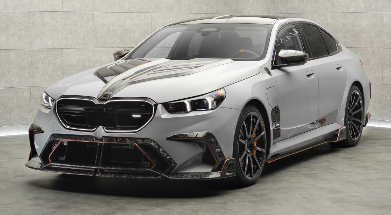 BMW M5 lột xác dưới bàn tay hãng độ- Ảnh 1. BMW M5 lột xác dưới bàn tay hãng độ- Ảnh 1.