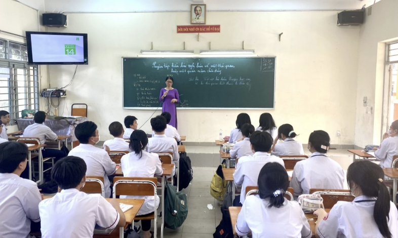 Quốc hội thông qua Luật Nhà giáo, không cấm giáo viên dạy thêm- Ảnh 2. Quốc hội thông qua Luật Nhà giáo, không cấm giáo viên dạy thêm- Ảnh 2.