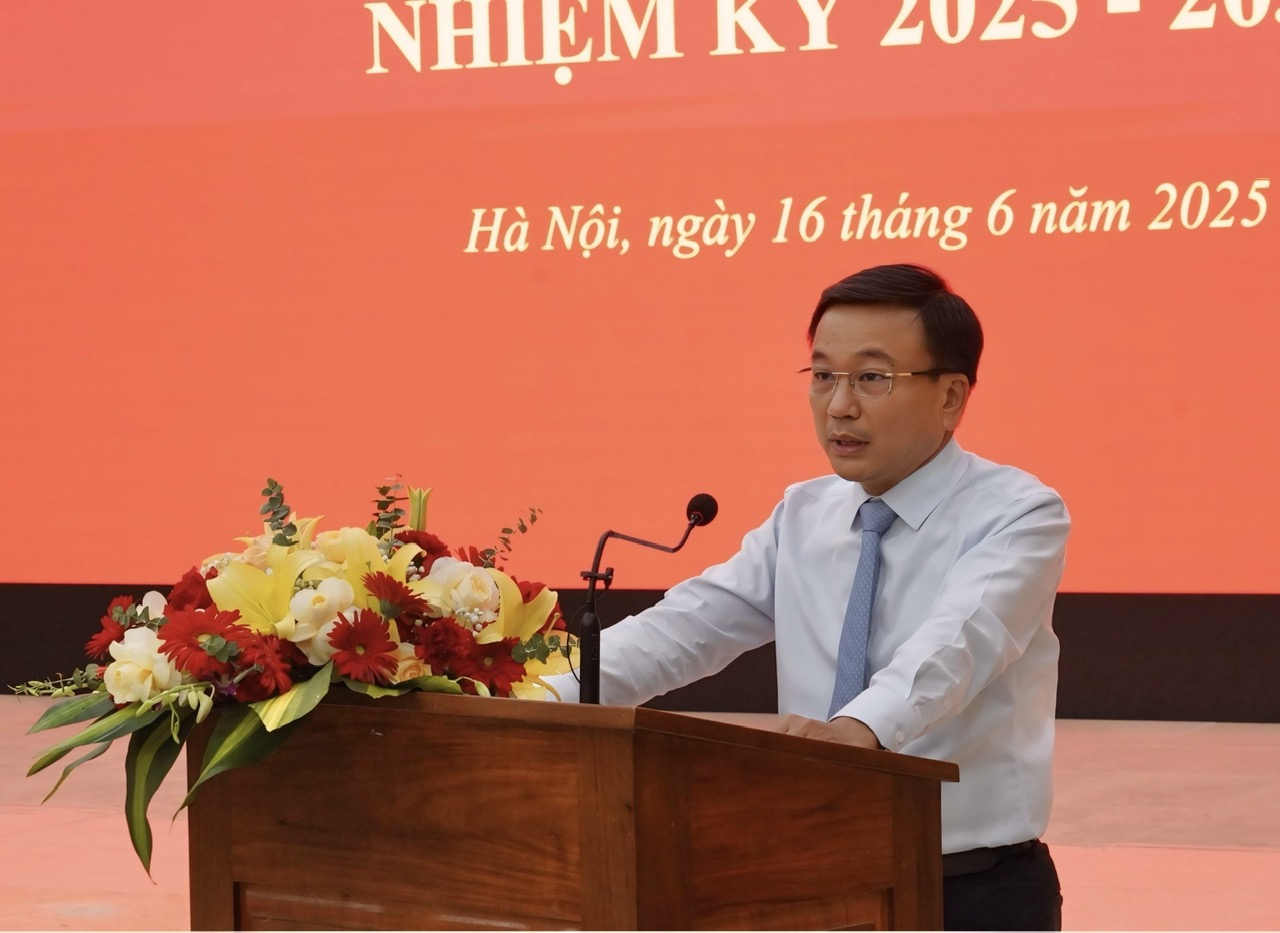 Thứ trưởng Nguyễn Danh Huy: Báo Xây dựng sau hợp nhất phải đoàn kết, vượt thách thức- Ảnh 1. Thứ trưởng Nguyễn Danh Huy: Báo Xây dựng sau hợp nhất phải đoàn kết, vượt thách thức- Ảnh 1.