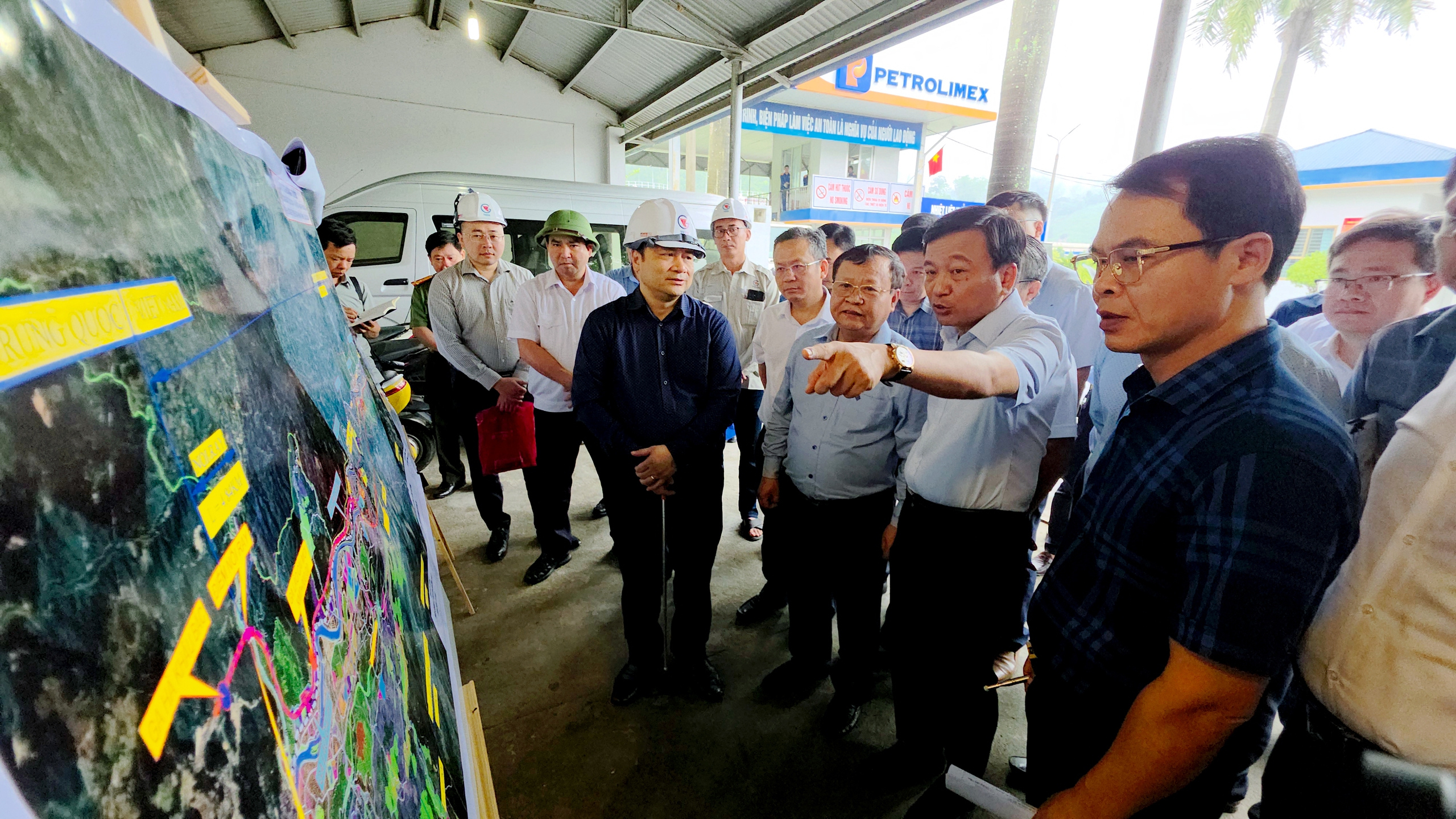 Quyết tâm khởi công dự án đường sắt Lào Cai - Hà Nội - Hải Phòng cuối năm 2025- Ảnh 1. Quyết tâm khởi công dự án đường sắt Lào Cai - Hà Nội - Hải Phòng cuối năm 2025- Ảnh 1.