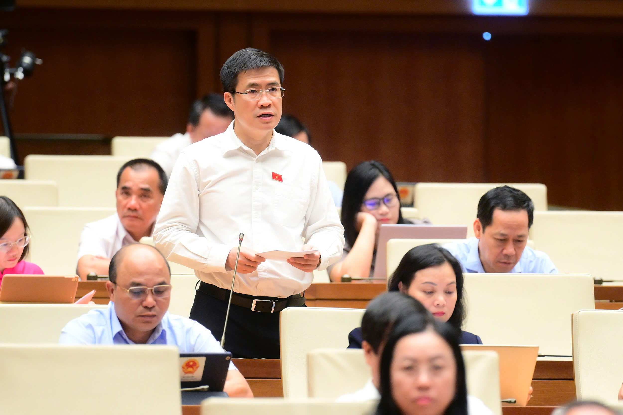Đại biểu đồng tình dành cơ chế đặc thù phát triển đường sắt- Ảnh 3. Đại biểu đồng tình dành cơ chế đặc thù phát triển đường sắt- Ảnh 3.