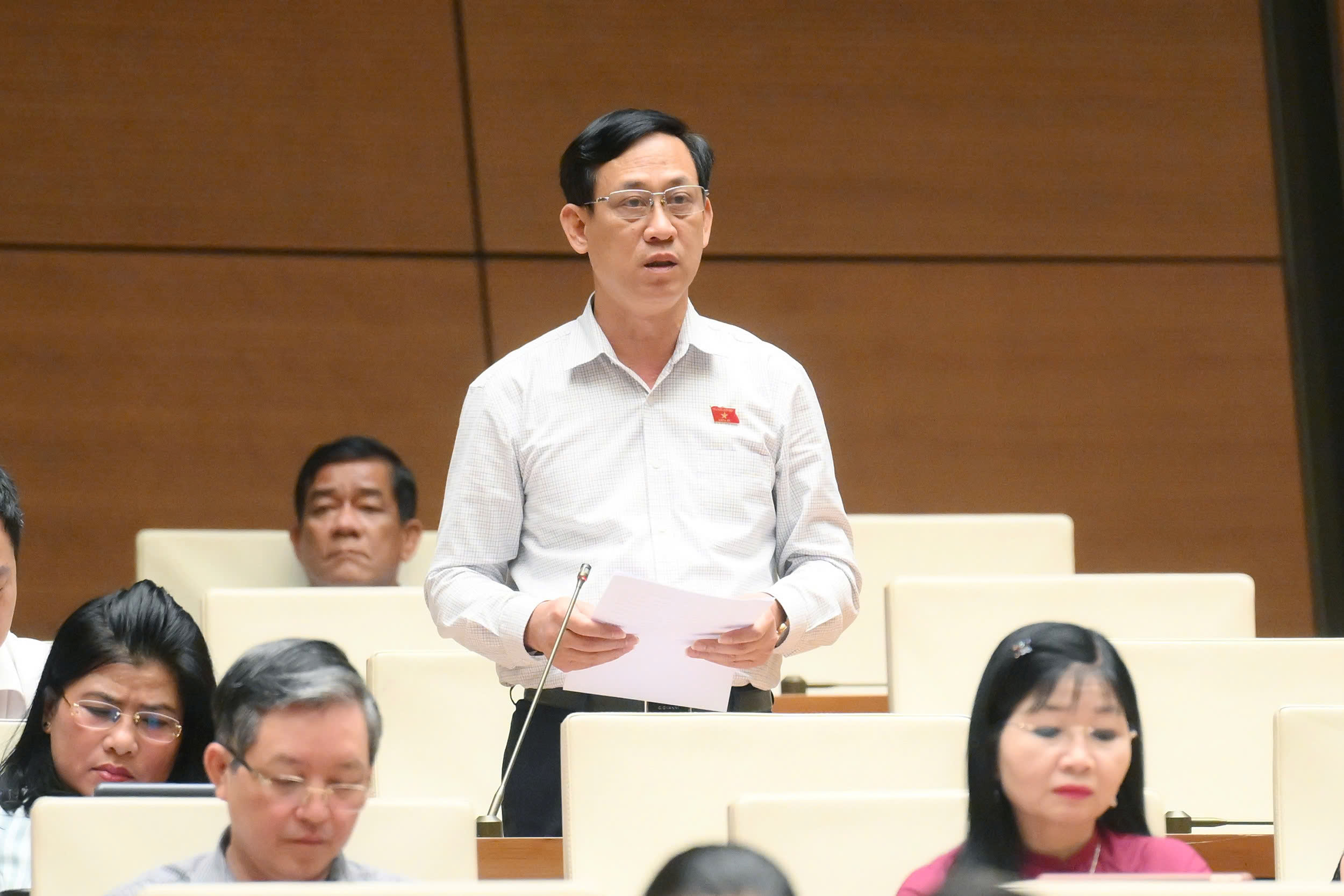 Đại biểu đồng tình dành cơ chế đặc thù phát triển đường sắt- Ảnh 1. Đại biểu đồng tình dành cơ chế đặc thù phát triển đường sắt- Ảnh 1.