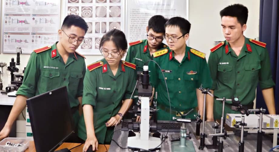 Hơn 33.000 hồ sơ đăng ký vào trường quân đội- Ảnh 1. Hơn 33.000 hồ sơ đăng ký vào trường quân đội- Ảnh 1.