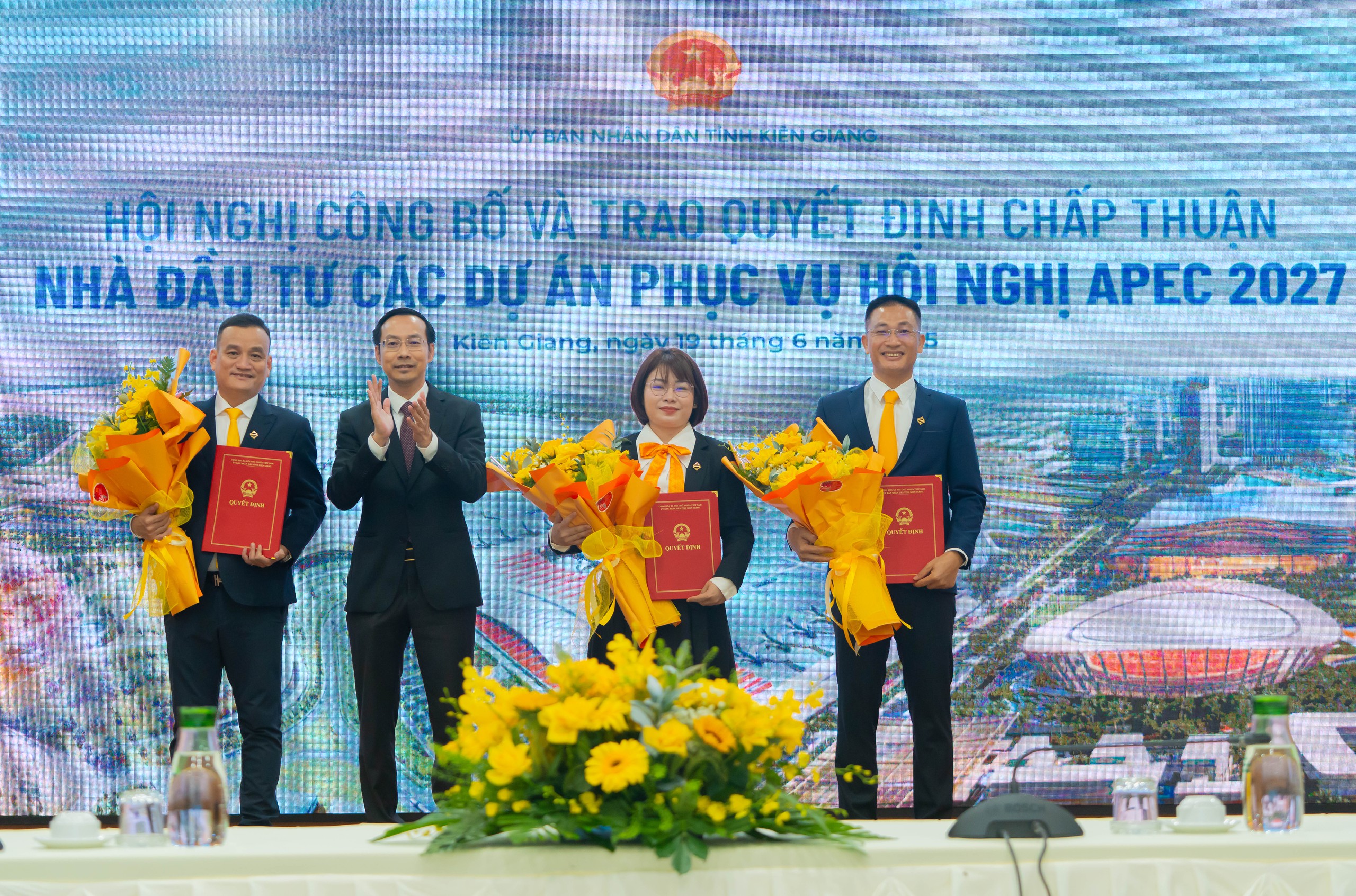 Chấp thuận cho Sun Group đầu tư dự án mở rộng sân bay Phú Quốc- Ảnh 1. Chấp thuận cho Sun Group đầu tư dự án mở rộng sân bay Phú Quốc- Ảnh 1.