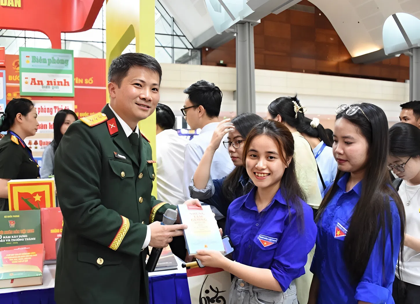 Nhiều hoạt động đặc sắc trong khuôn khổ Hội Báo toàn quốc 2025- Ảnh 10. Nhiều hoạt động đặc sắc trong khuôn khổ Hội Báo toàn quốc 2025- Ảnh 10.