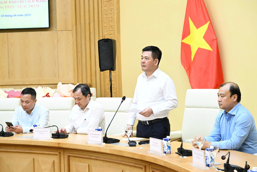 Bộ trưởng Bộ Công thương mong muốn báo chí luôn đồng hành- Ảnh 4. Bộ trưởng Bộ Công thương mong muốn báo chí luôn đồng hành- Ảnh 4.