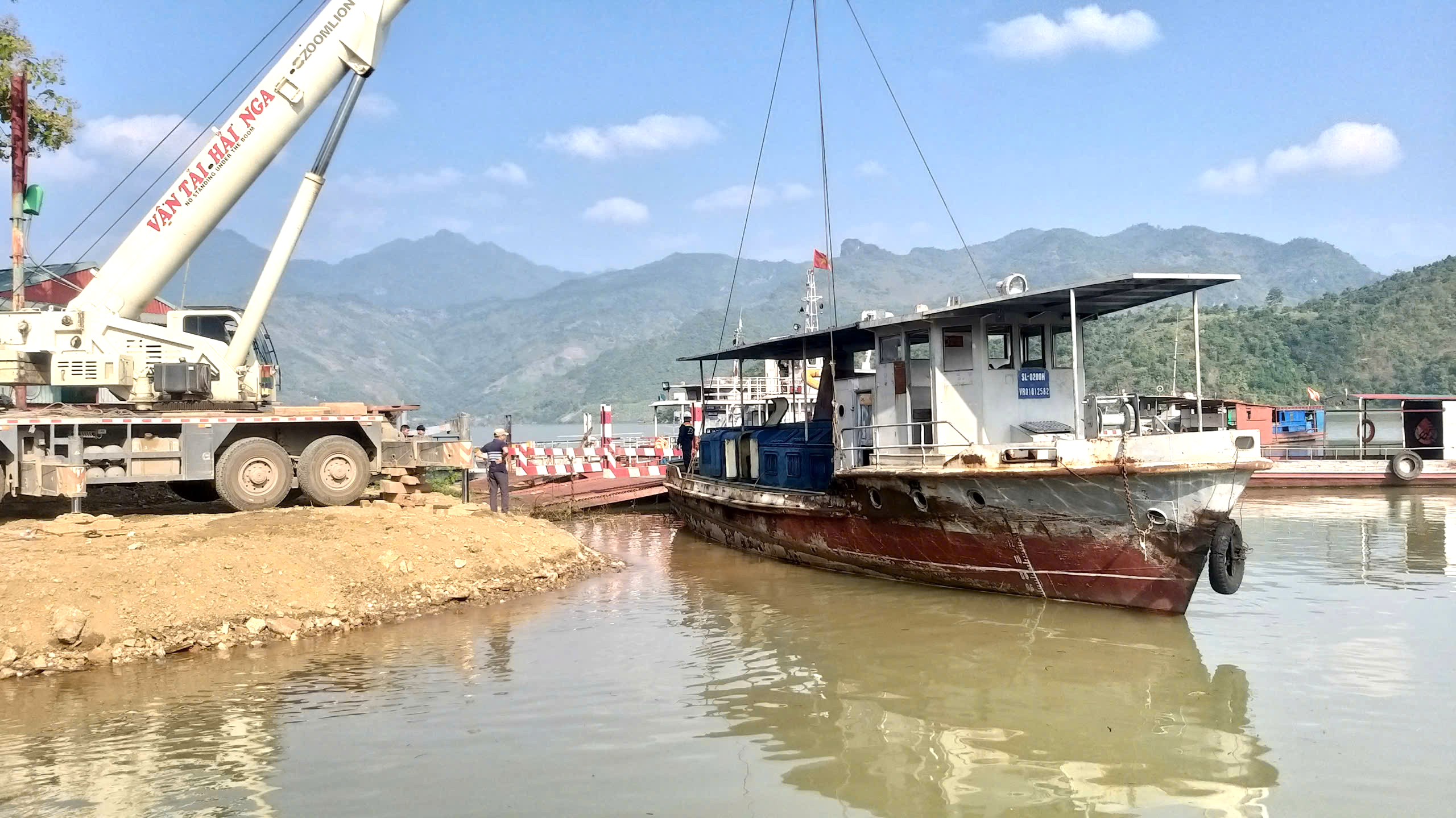 Xây dựng mức giá dịch vụ đăng kiểm phương tiện thủy nội địa mới- Ảnh 1. Xây dựng mức giá dịch vụ đăng kiểm phương tiện thủy nội địa mới- Ảnh 1.