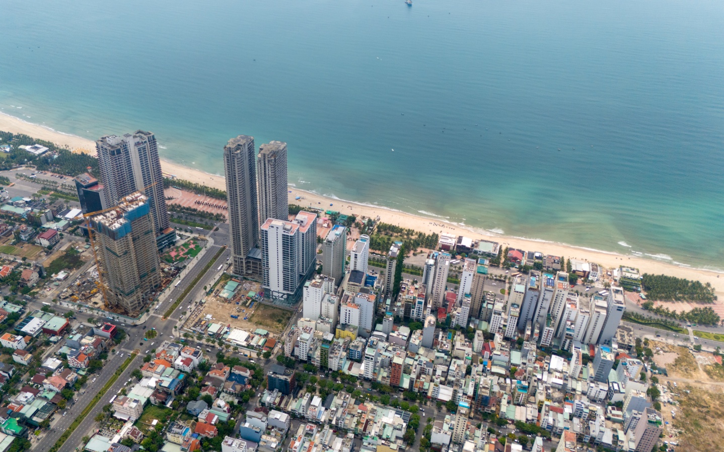 Dự án condotel tháp đôi ở Đà Nẵng được chuyển thành chung cư cao cấp- Ảnh 2. Dự án condotel tháp đôi ở Đà Nẵng được chuyển thành chung cư cao cấp- Ảnh 2.