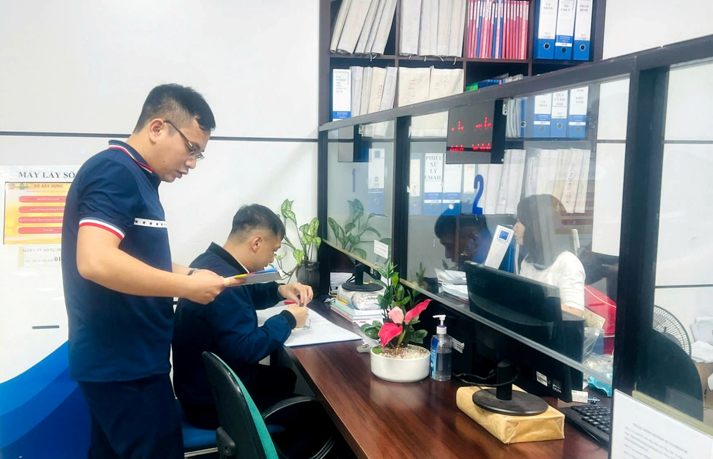 Cắt giảm thủ tục cấp giấy phép xây dựng công trình thuộc dự án đầu tư có quy hoạch 1/500- Ảnh 1. Cắt giảm thủ tục cấp giấy phép xây dựng công trình thuộc dự án đầu tư có quy hoạch 1/500- Ảnh 1.