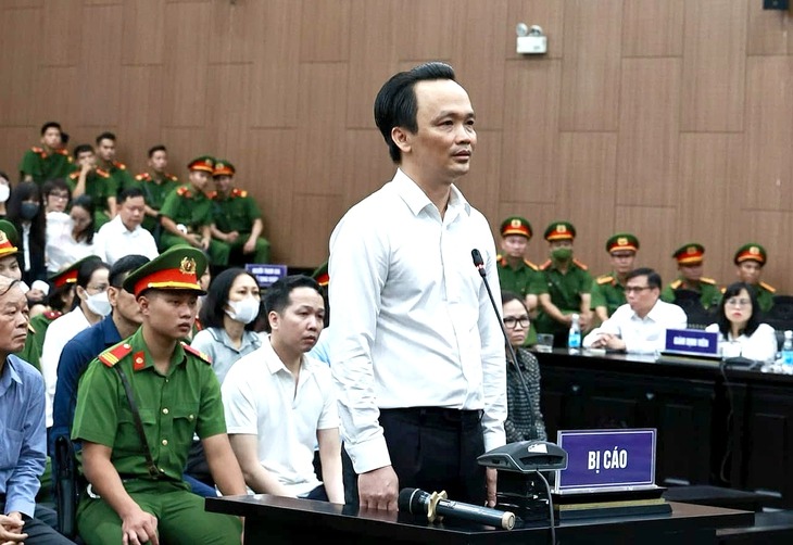 Trịnh Văn Quyết và 2 em gái nộp khắc phục thêm 100 tỷ đồng, sắp hầu tòa phúc thẩm- Ảnh 1. Trịnh Văn Quyết và 2 em gái nộp khắc phục thêm 100 tỷ đồng, sắp hầu tòa phúc thẩm- Ảnh 1.