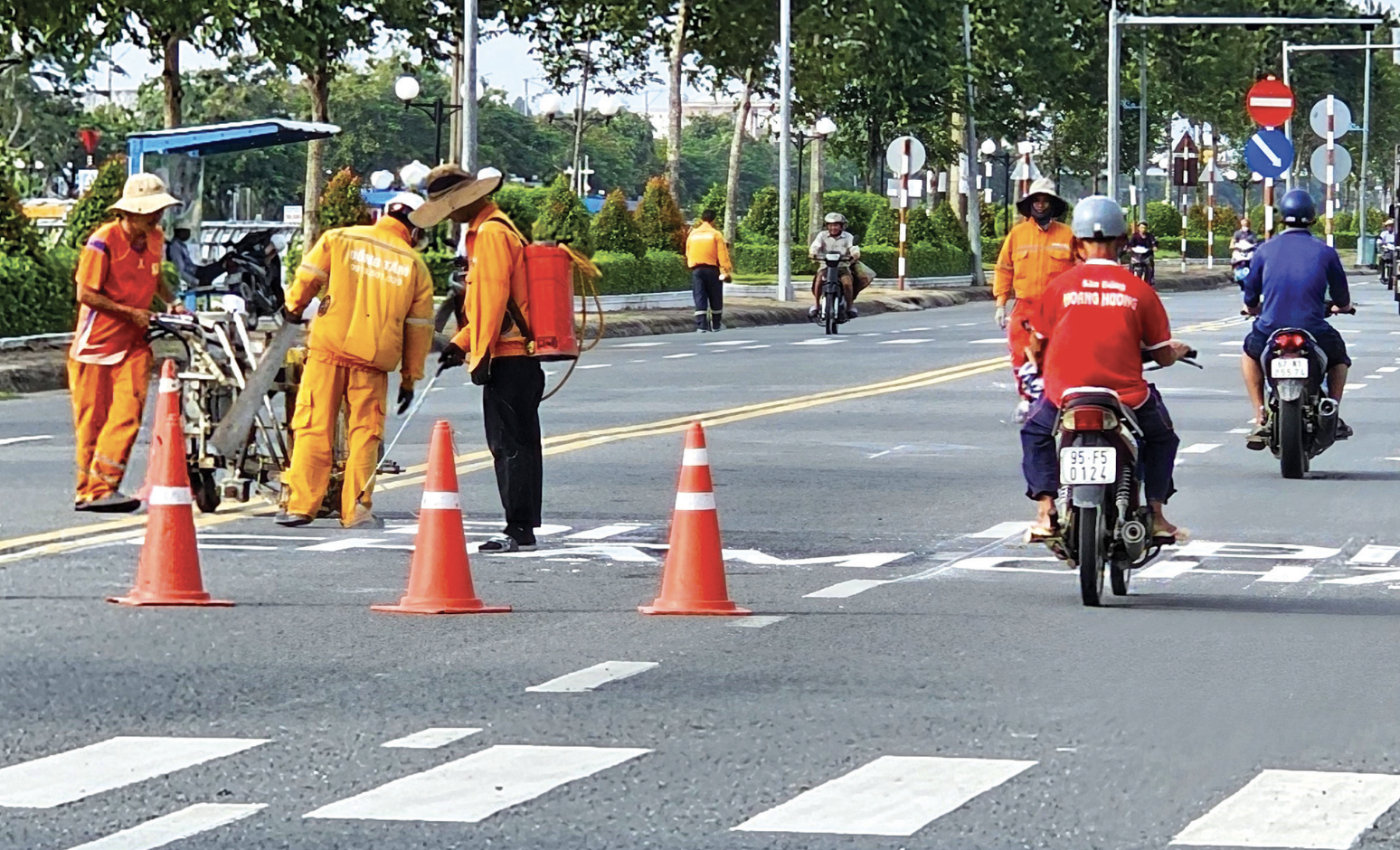 Hậu Giang: Tăng cường duy tu cải thiện hạ tầng đảm bảo an toàn giao thông- Ảnh 1. Hậu Giang: Tăng cường duy tu cải thiện hạ tầng đảm bảo an toàn giao thông- Ảnh 1.