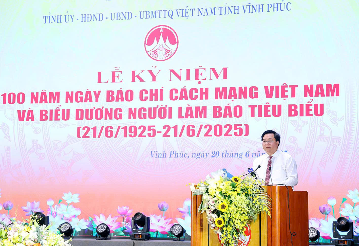 Báo Xây dựng đoạt Giải báo chí Nguyễn Lương Bằng tỉnh Hải Dương lần thứ VI- Ảnh 5. Báo Xây dựng đoạt Giải báo chí Nguyễn Lương Bằng tỉnh Hải Dương lần thứ VI- Ảnh 5.