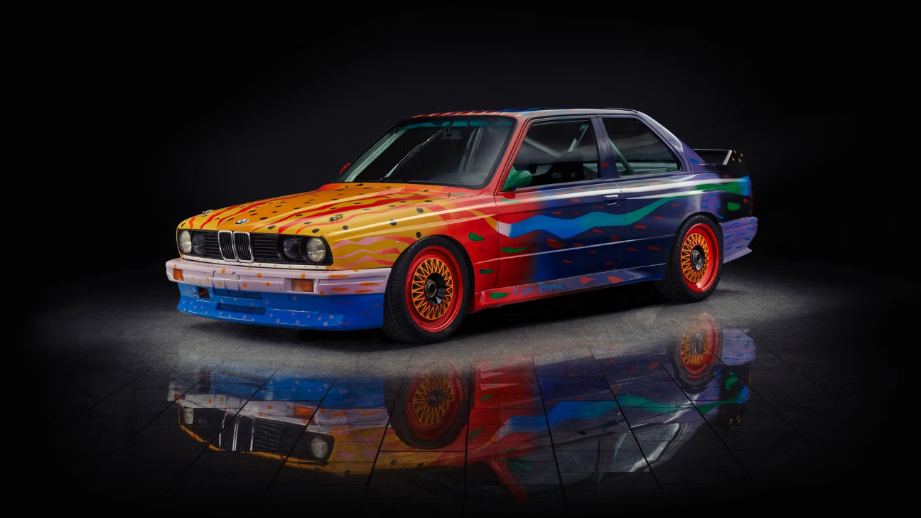 BMW trưng bày dàn xe nghệ thuật nhân sự kiện đặc biệt- Ảnh 1. BMW trưng bày dàn xe nghệ thuật nhân sự kiện đặc biệt- Ảnh 1.