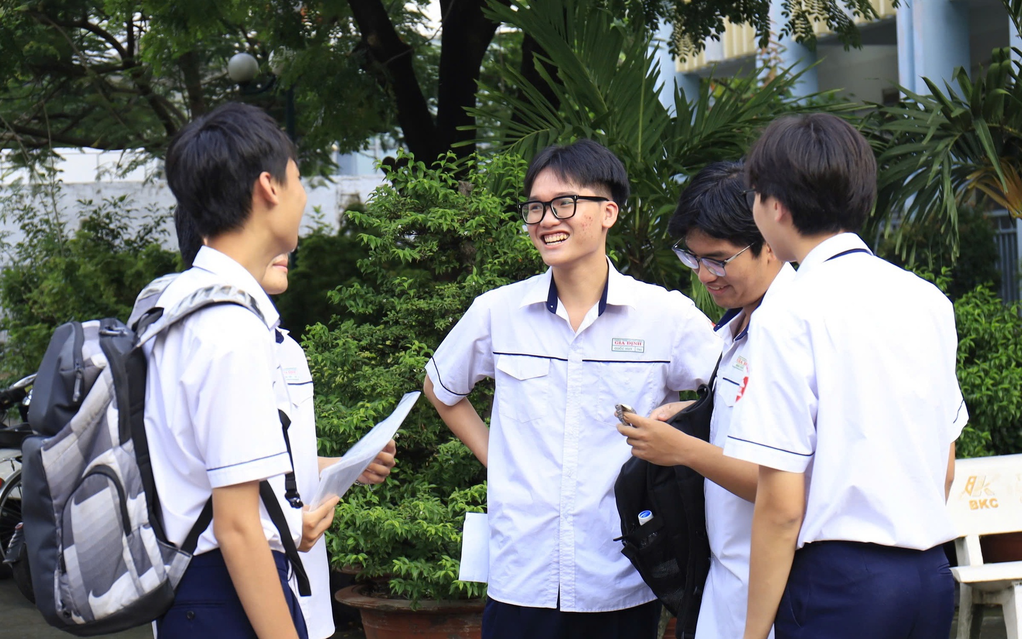 Giao thông thông thoáng, an ninh siết chặt trong ngày đầu kỳ thi tốt nghiệp THPT