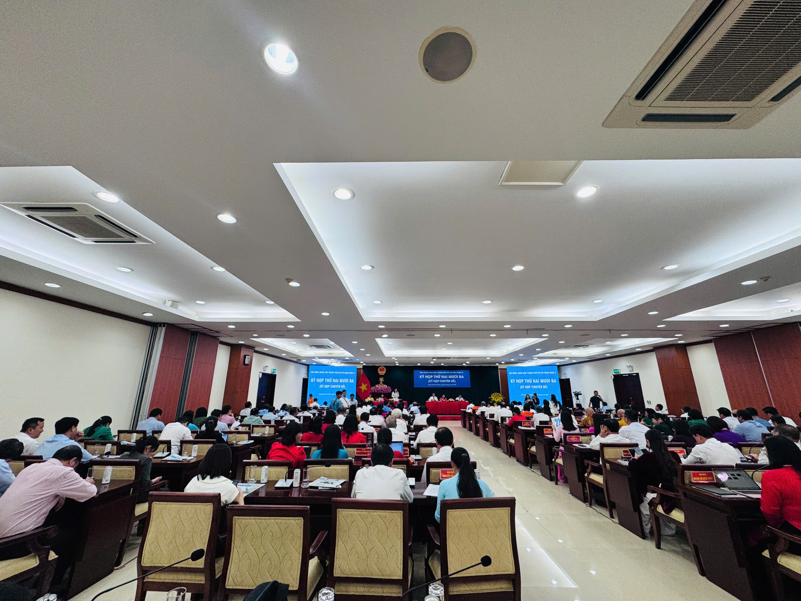 TP.HCM chi hơn 8.500 tỷ đồng để hồi sinh rạch Văn Thánh- Ảnh 1. TP.HCM chi hơn 8.500 tỷ đồng để hồi sinh rạch Văn Thánh- Ảnh 1.