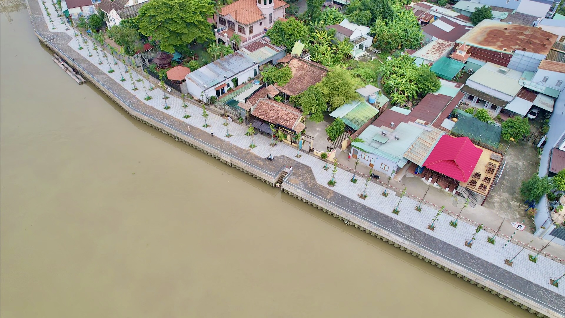 Tăng tốc hoàn thiện dự án chống ngập 3 suối lớn và kè sông Đồng Nai- Ảnh 2. Tăng tốc hoàn thiện dự án chống ngập 3 suối lớn và kè sông Đồng Nai- Ảnh 2.