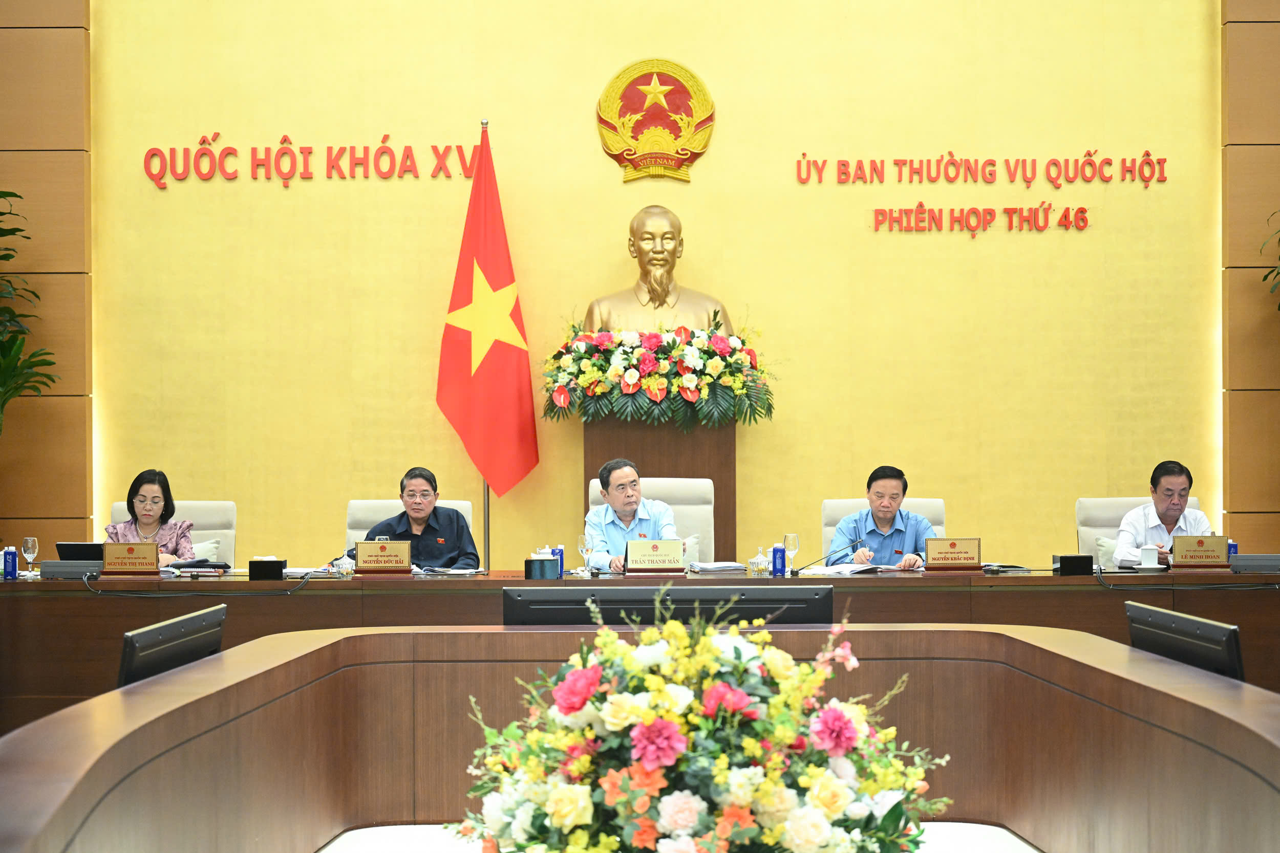 Vì sao đề xuất HĐND cấp tỉnh phân cấp cho UBND cùng cấp? - Ảnh 2. Vì sao đề xuất HĐND cấp tỉnh phân cấp cho UBND cùng cấp? - Ảnh 2.