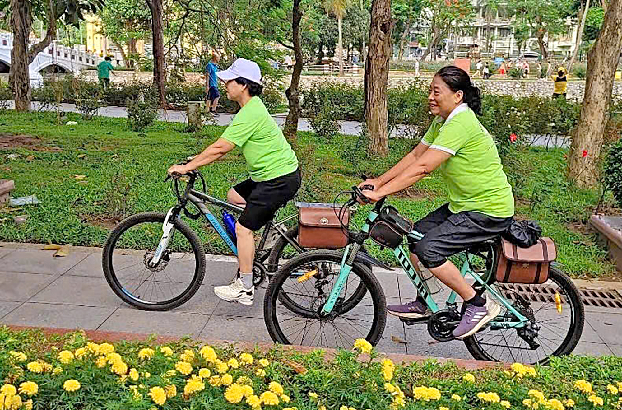 Xe đạp thể thao ngày càng được ưa chuộng- Ảnh 3. Xe đạp thể thao ngày càng được ưa chuộng- Ảnh 3.