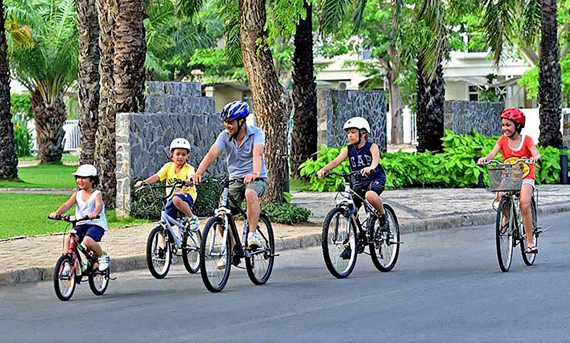 Xe đạp thể thao ngày càng được ưa chuộng- Ảnh 2. Xe đạp thể thao ngày càng được ưa chuộng- Ảnh 2.