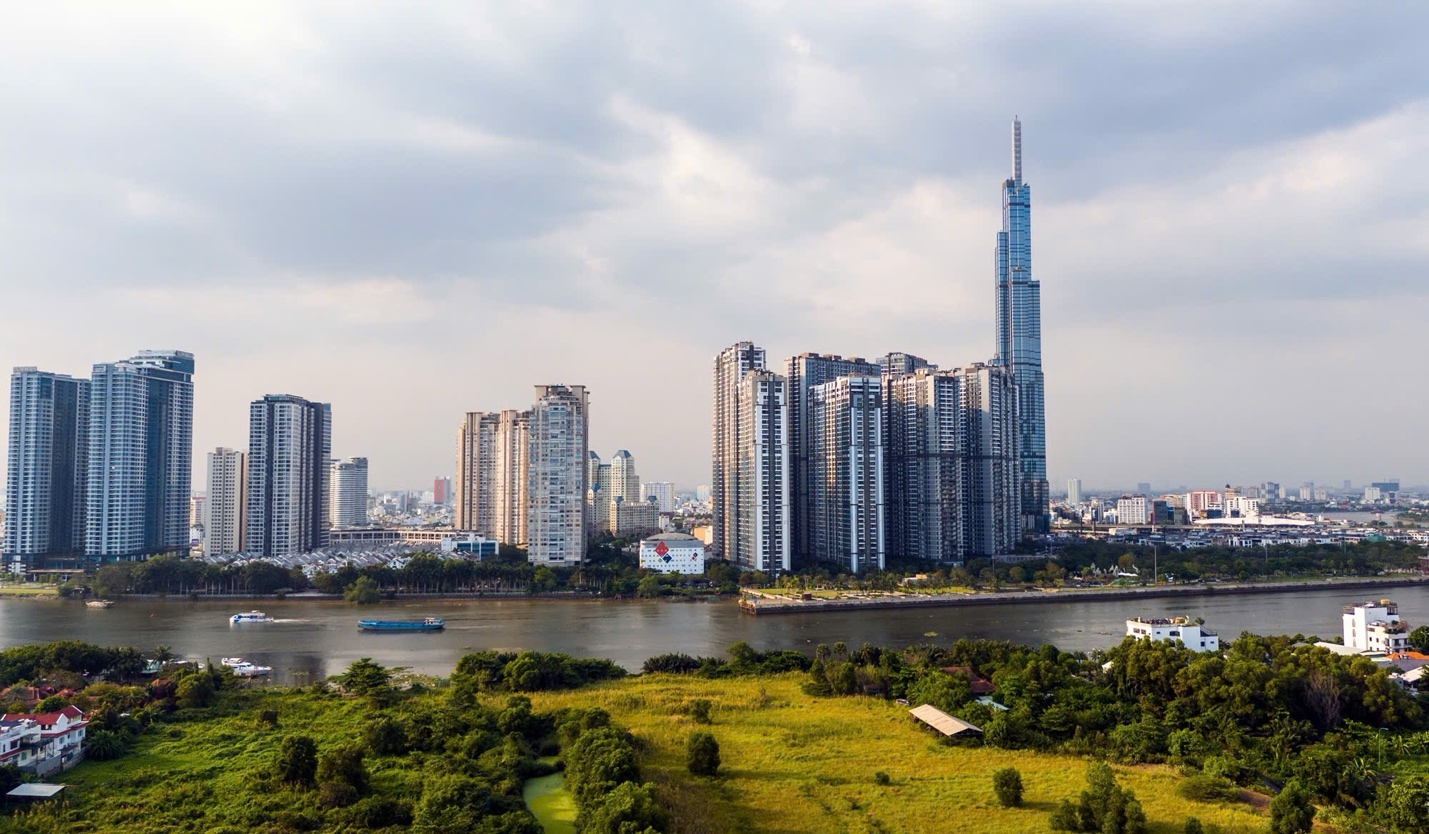 VNREA đề nghị doanh nghiệp cơ cấu giá nhà phù hợp với người có thu nhập trung bình- Ảnh 1. VNREA đề nghị doanh nghiệp cơ cấu giá nhà phù hợp với người có thu nhập trung bình- Ảnh 1.