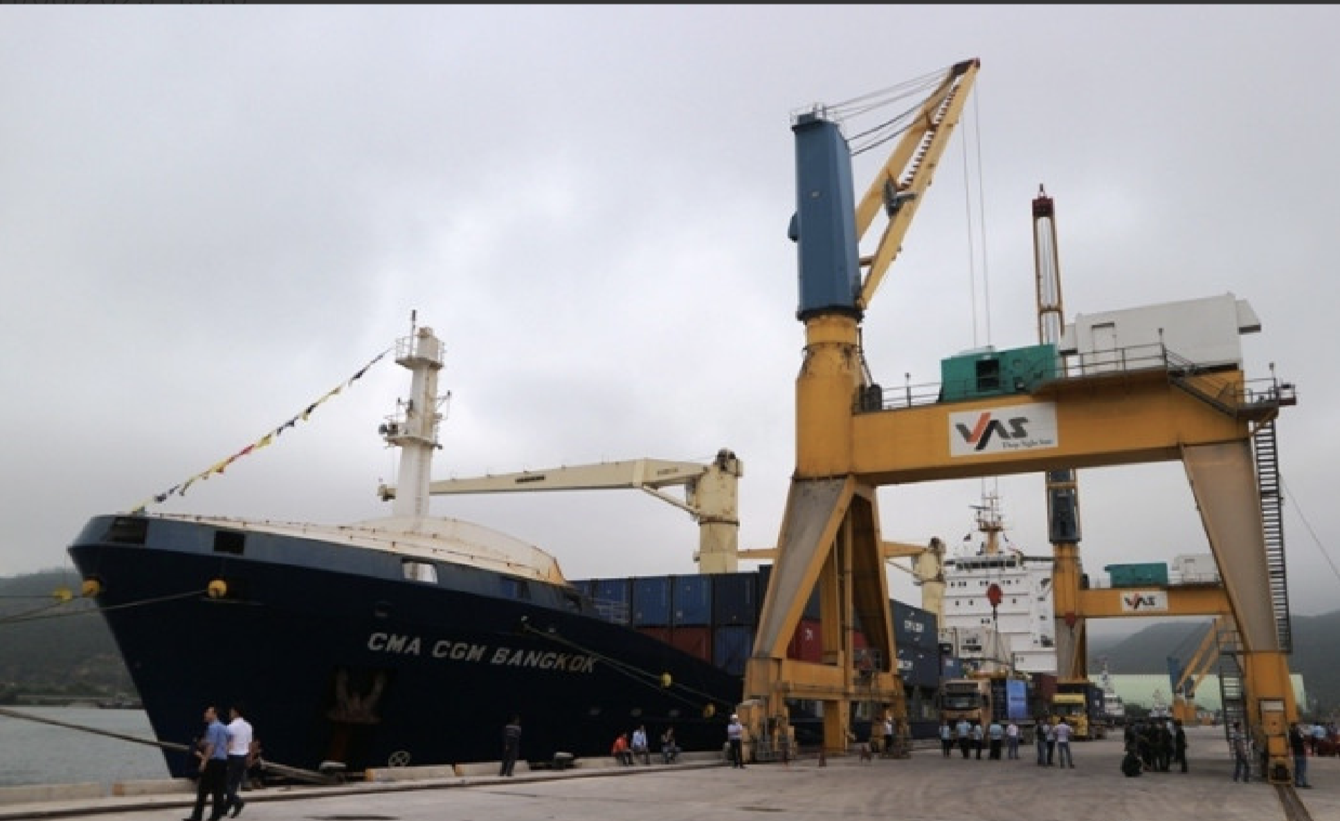 Chi lớn hút tàu mở tuyến, hàng container qua cảng biển Thanh Hoá tăng trưởng thế nào?- Ảnh 1. Chi lớn hút tàu mở tuyến, hàng container qua cảng biển Thanh Hoá tăng trưởng thế nào?- Ảnh 1.