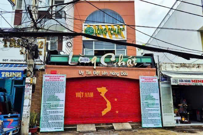 TP.HCM: Phạt 2 quán lòng gần 15 triệu đồng vì nguyên liệu không rõ nguồn gốc, mất vệ sinh- Ảnh 1.