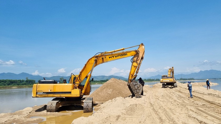 Vì sao giá cát, đá xây dựng bất ngờ tăng mạnh?- Ảnh 1. E:\Hình ảnh tư liệu\Ảnh tư liệu\Vật liệu xây dựng\z4239813910412-c72f7d6aeb4f995f30a8a851670f2b45-244-17283505233711779890276.webp