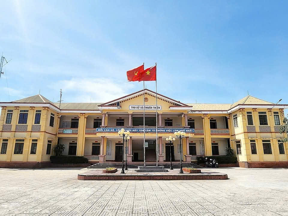 Hà Tĩnh: Trưng dụng 154 cơ sở đảm bảo chỗ làm việc cho các xã mới vận hành- Ảnh 2. Hà Tĩnh: Trưng dụng 154 cơ sở đảm bảo chỗ làm việc cho các xã mới vận hành- Ảnh 2.