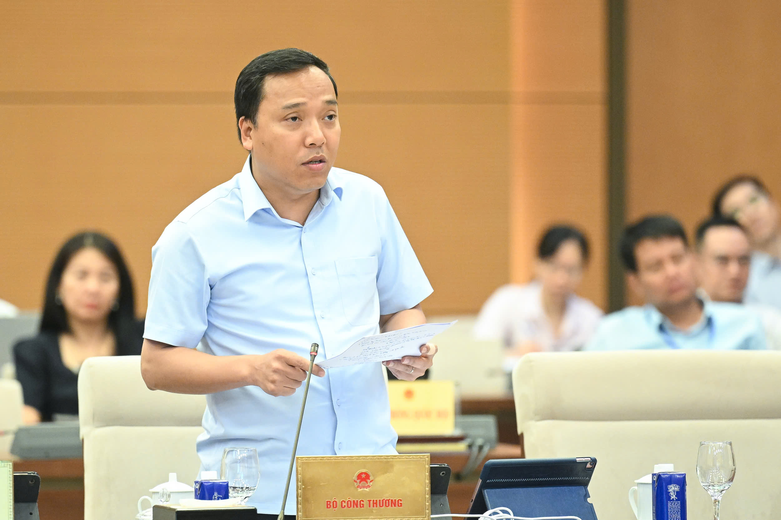 Táo ngâm hoá chất vài tháng không hỏng, phải có cơ quan chịu trách nhiệm- Ảnh 4. Táo ngâm hoá chất vài tháng không hỏng, phải có cơ quan chịu trách nhiệm- Ảnh 4.