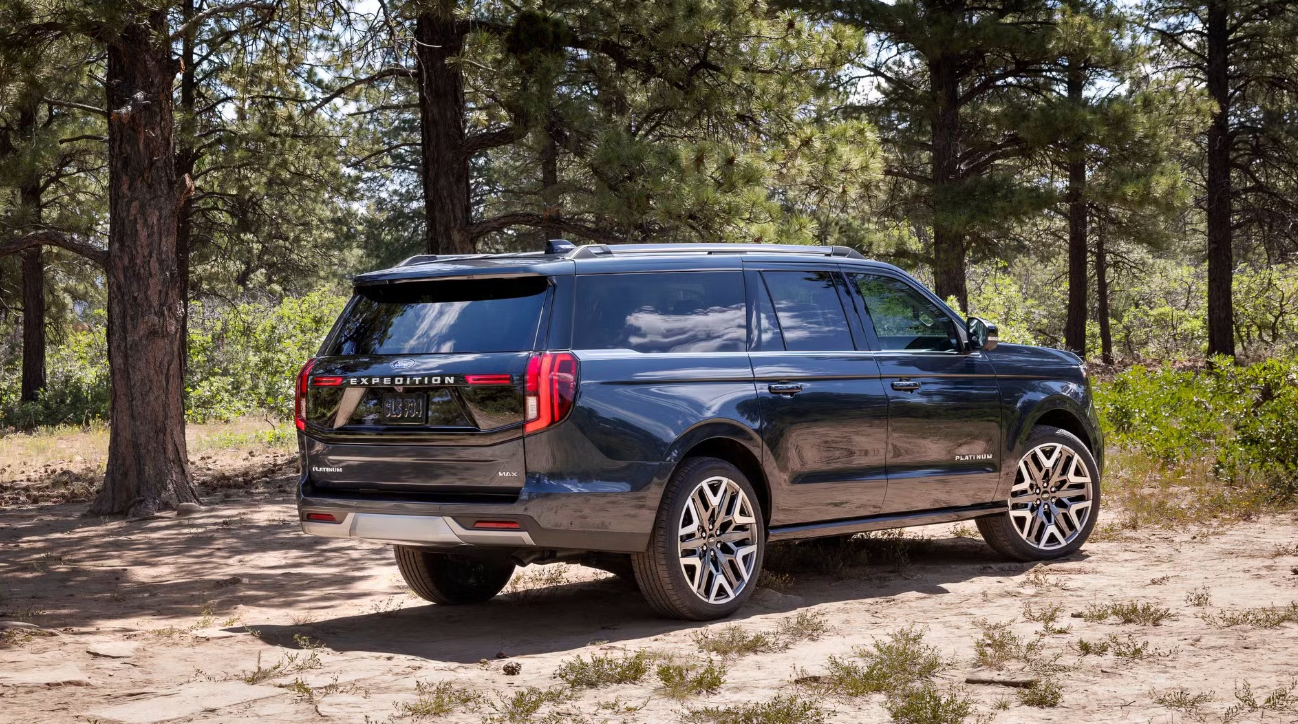 Top 10 xe SUV mạnh nhất thế giới hiện nay- Ảnh 2. Top 10 xe SUV mạnh nhất thế giới hiện nay- Ảnh 2.