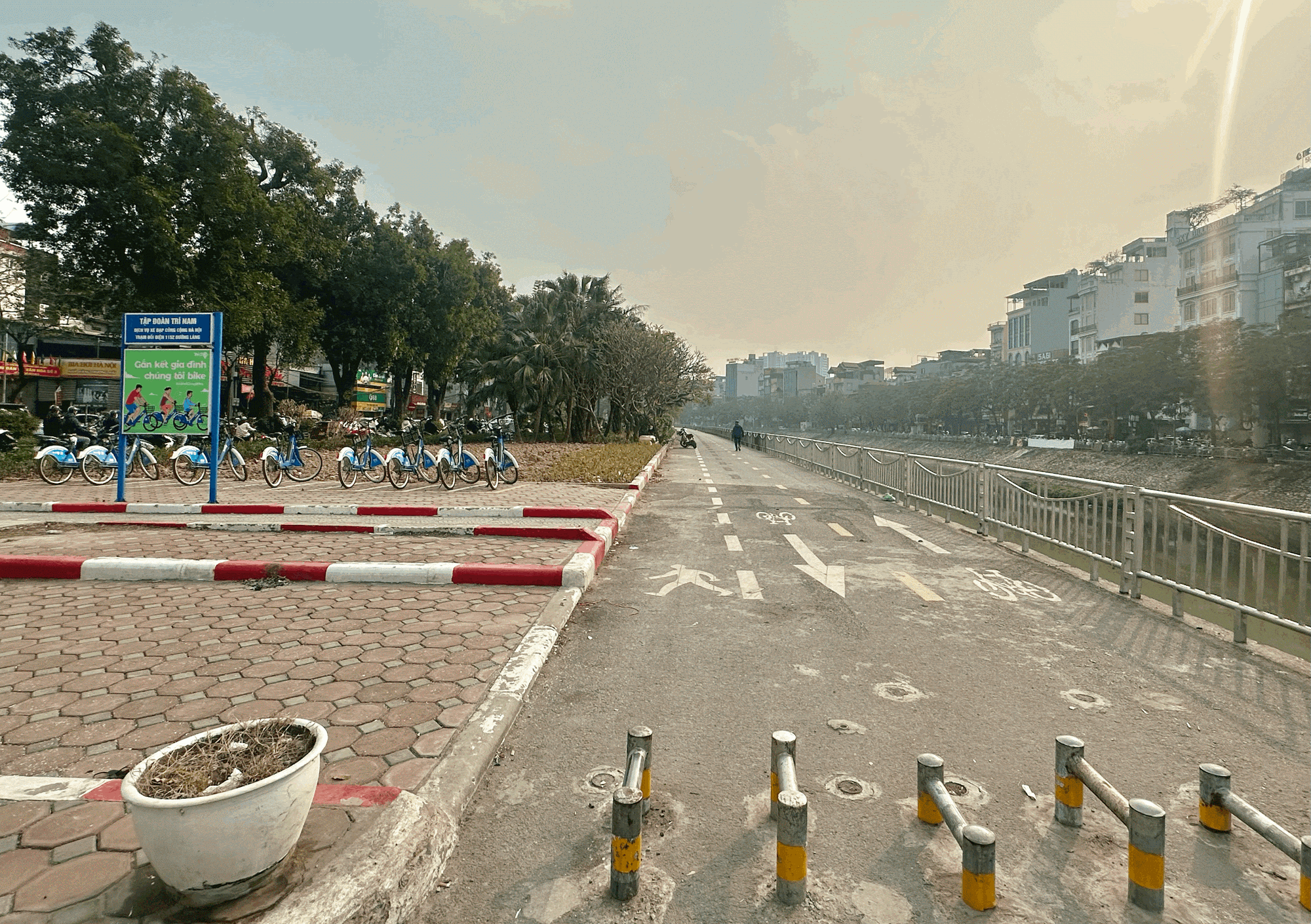 Khuyến khích sử dụng xe đạp tạo vùng phát thải thấp, hướng tới "sống xanh"- Ảnh 7. Khuyến khích sử dụng xe đạp tạo vùng phát thải thấp, hướng tới "sống xanh"- Ảnh 7.