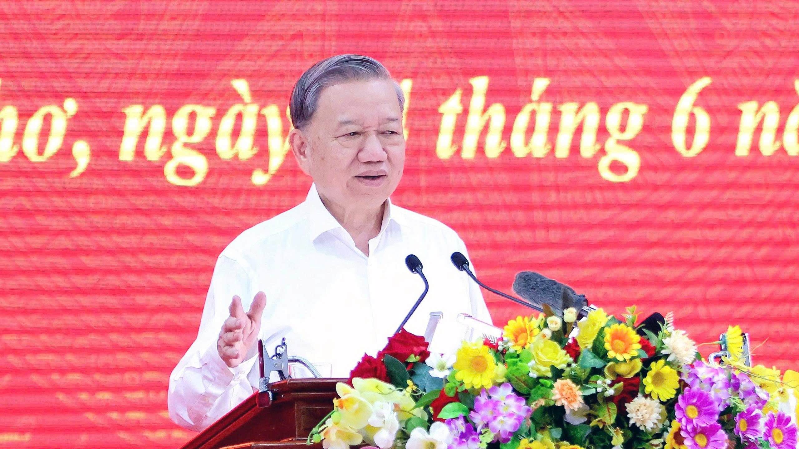 Tổng Bí thư Tô Lâm: Cần Thơ sau hợp nhất phải chuyển mình thành trung tâm kinh tế tri thức- Ảnh 1. Tổng Bí thư Tô Lâm: Cần Thơ sau hợp nhất phải chuyển mình thành trung tâm kinh tế tri thức- Ảnh 1.