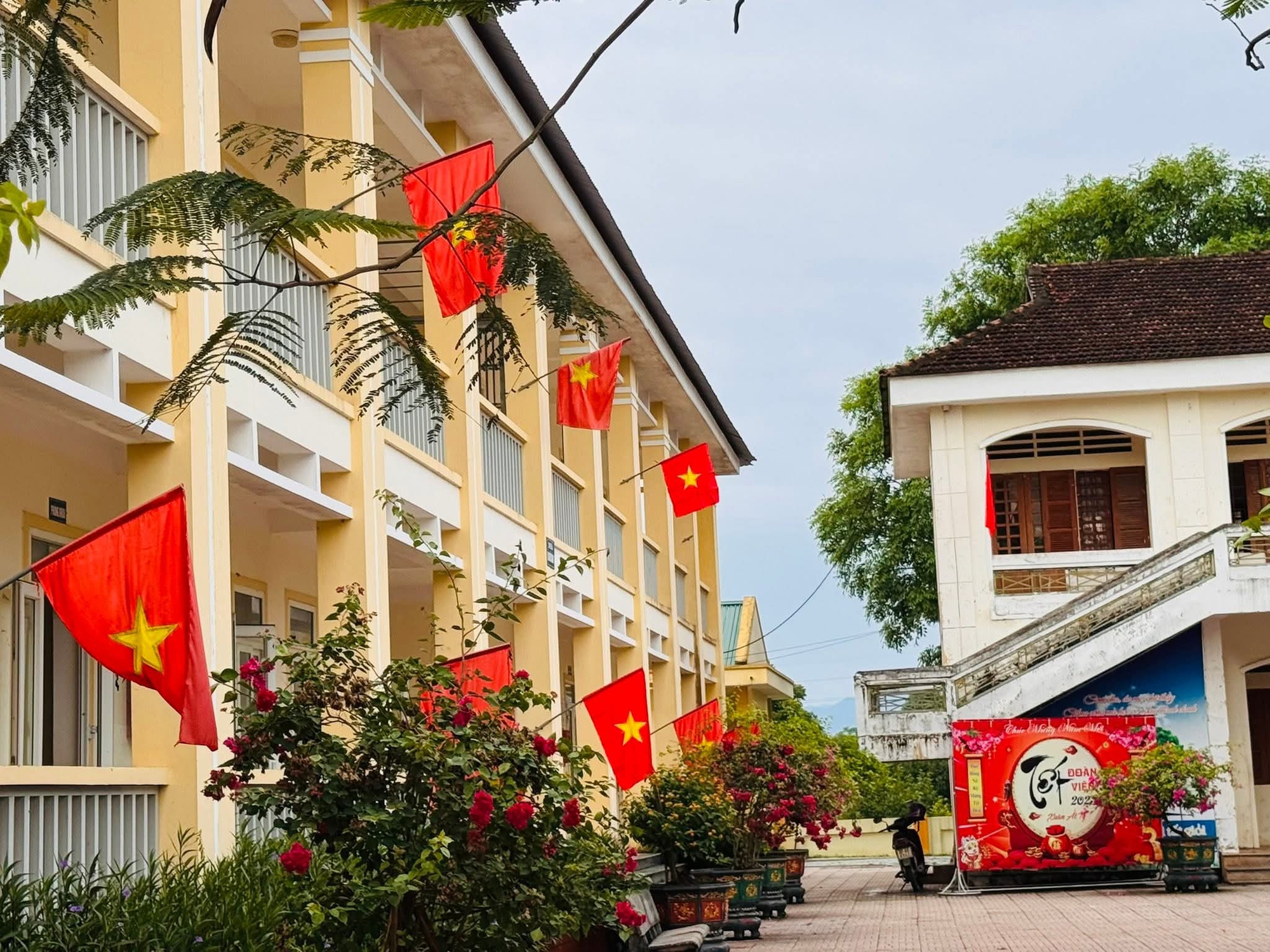 Nghệ An áp dụng loạt biện pháp an toàn sau sự cố tai nạn liên quan công trình trường học- Ảnh 3. Nghệ An áp dụng loạt biện pháp an toàn sau sự cố tai nạn liên quan công trình trường học- Ảnh 3.