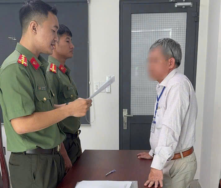 Xử phạt người đàn ông đăng tải thông tin sai sự thật- Ảnh 1. Xử phạt người đàn ông đăng tải thông tin sai sự thật- Ảnh 1.