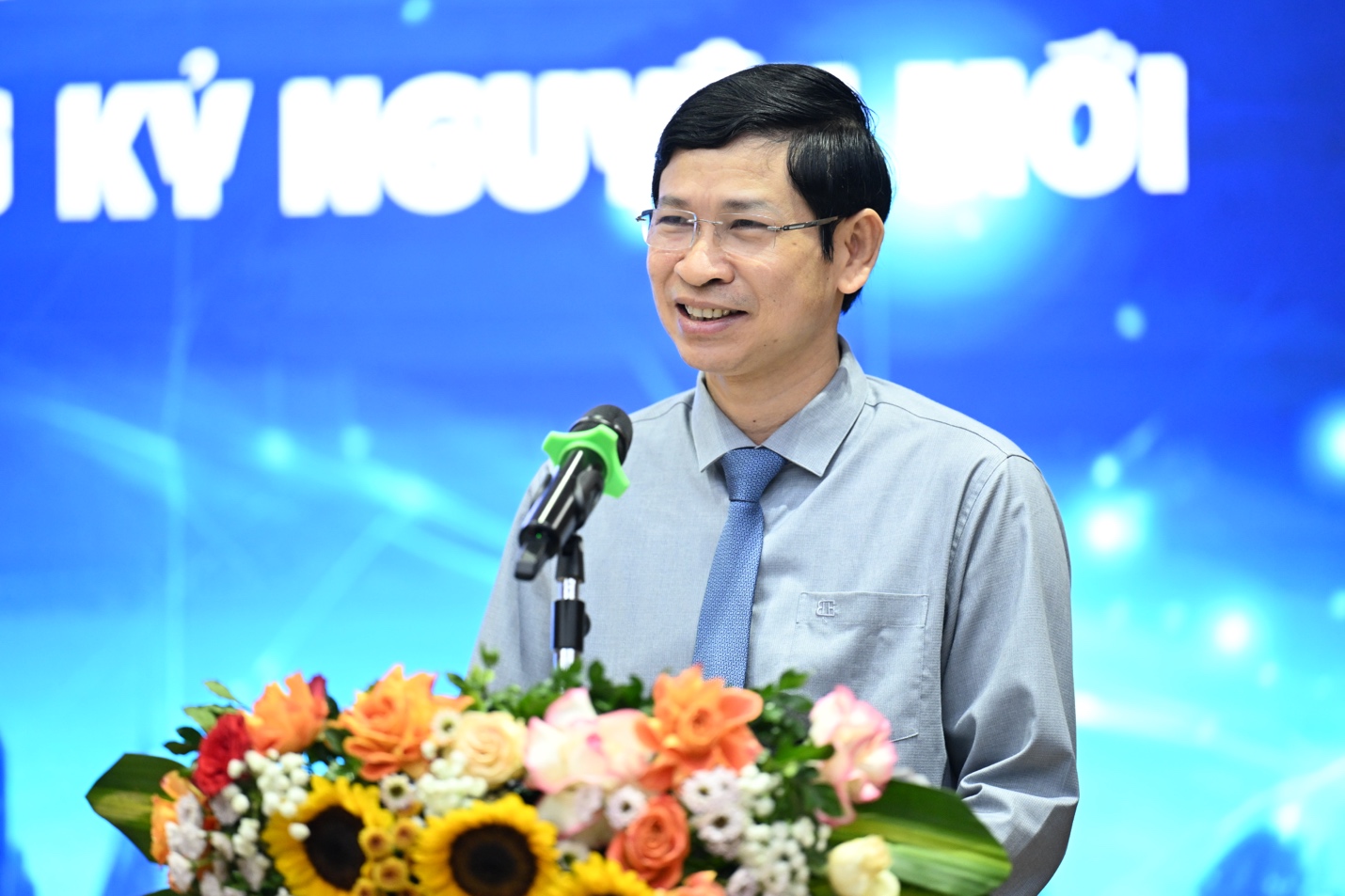 Báo chí đồng hành xây dựng văn hóa doanh nghiệp trong kỷ nguyên chuyển đổi số- Ảnh 1. Báo chí đồng hành xây dựng văn hóa doanh nghiệp trong kỷ nguyên chuyển đổi số- Ảnh 1.