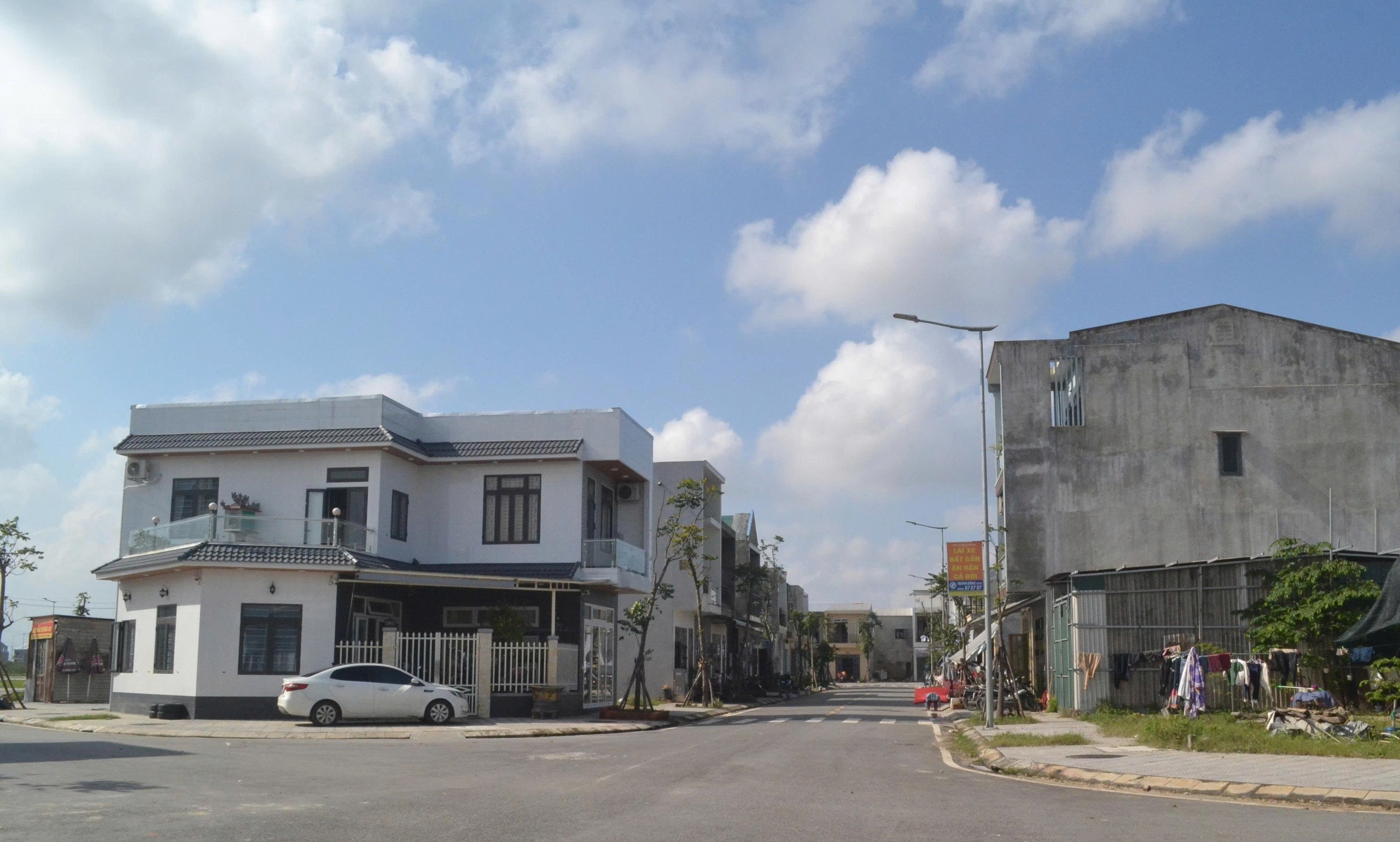 Xây khu tái định cư trên 4ha cho người di dời từ di tích Kinh thành Huế- Ảnh 1. Xây khu tái định cư trên 4ha cho người di dời từ di tích Kinh thành Huế- Ảnh 1.
