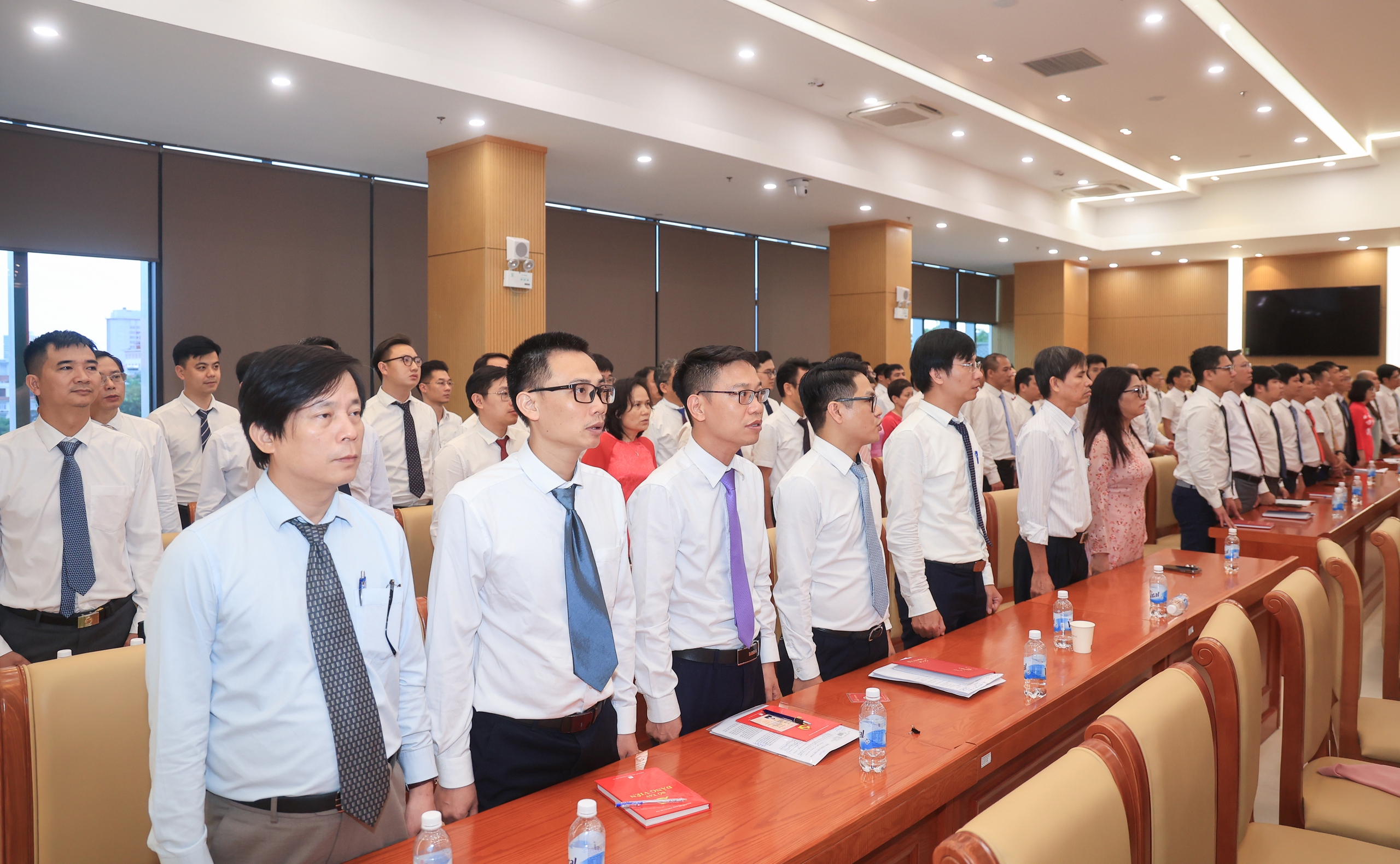 Nhiều mục tiêu lớn trong nhiệm kỳ mới của Đảng bộ Cục Kinh tế - Quản lý đầu tư xây dựng- Ảnh 4.