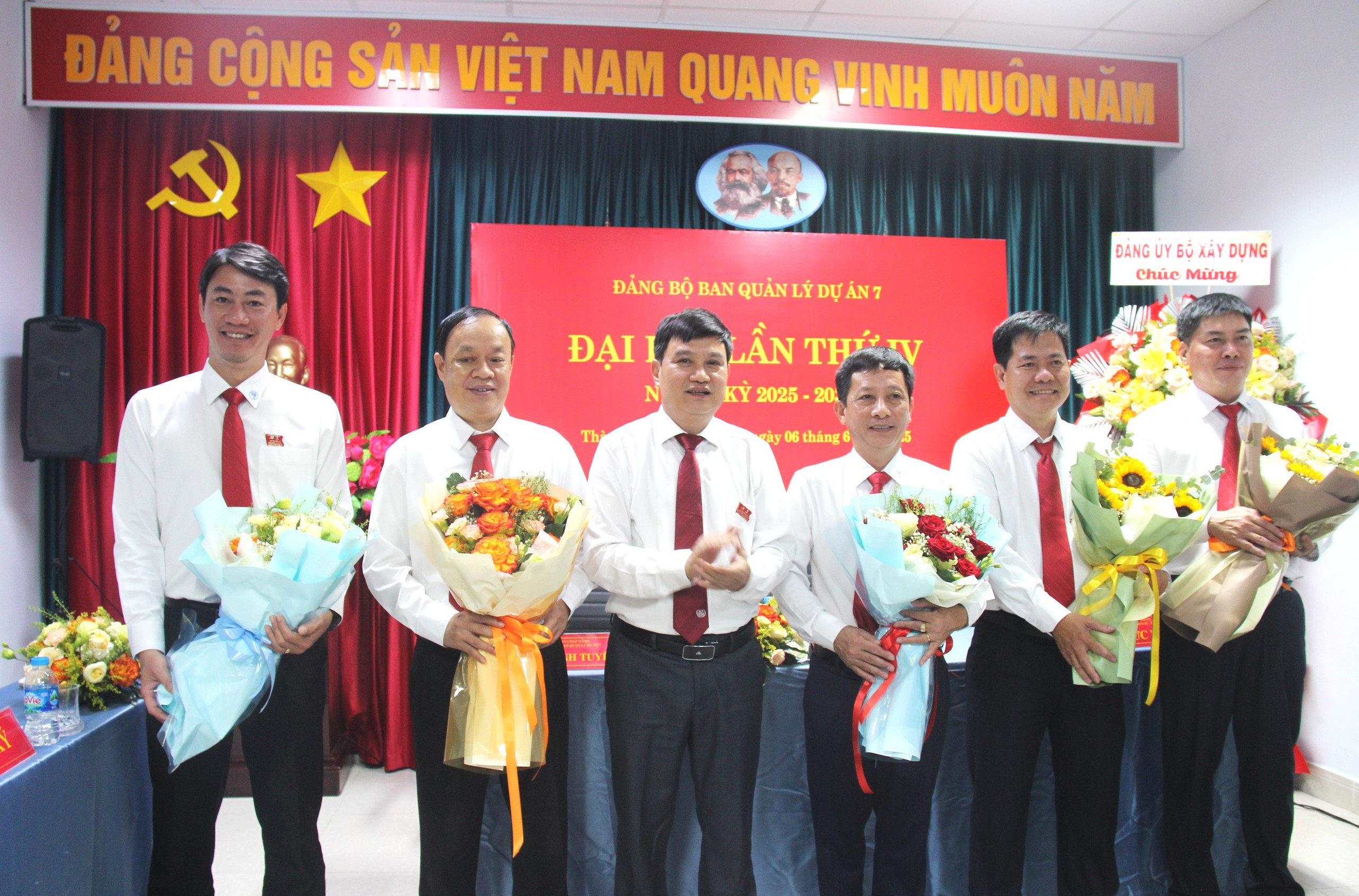 Ban Quản lý dự án 7 tổ chức Đại hội lần thứ IV nhiệm kỳ 2025-2030- Ảnh 6. Ban Quản lý dự án 7 tổ chức Đại hội lần thứ IV nhiệm kỳ 2025-2030- Ảnh 6.