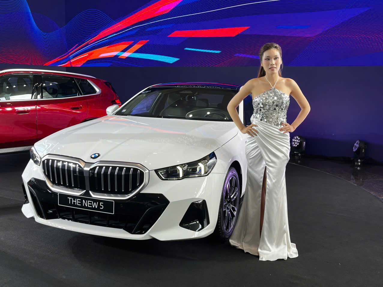 BMW ra mắt hai mẫu xe sang mới tại Việt Nam- Ảnh 1. BMW ra mắt hai mẫu xe sang mới tại Việt Nam- Ảnh 1.