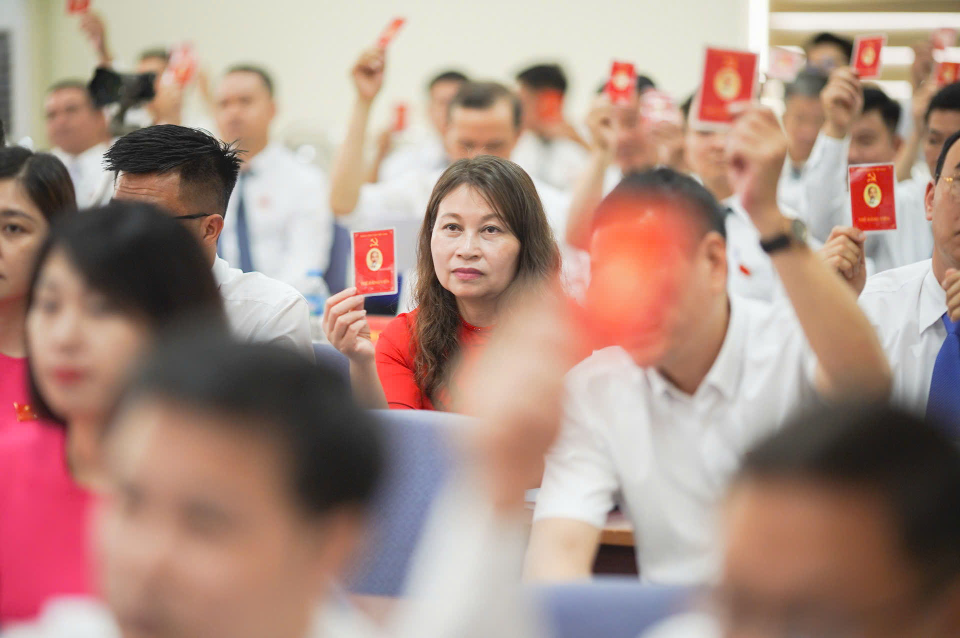 Thứ trưởng Nguyễn Danh Huy: Đảng bộ Ban QLDA 2 đã vượt khó, hoạt động hiệu quả- Ảnh 3. Thứ trưởng Nguyễn Danh Huy: Đảng bộ Ban QLDA 2 đã vượt khó, hoạt động hiệu quả- Ảnh 3.