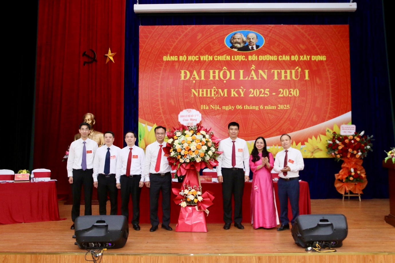 Học viện ACST: Thúc đẩy chuyển đổi số trong tham mưu chính sách và đào tạo ngành Xây dựng- Ảnh 2. Học viện ACST: Thúc đẩy chuyển đổi số trong tham mưu chính sách và đào tạo ngành Xây dựng- Ảnh 2.