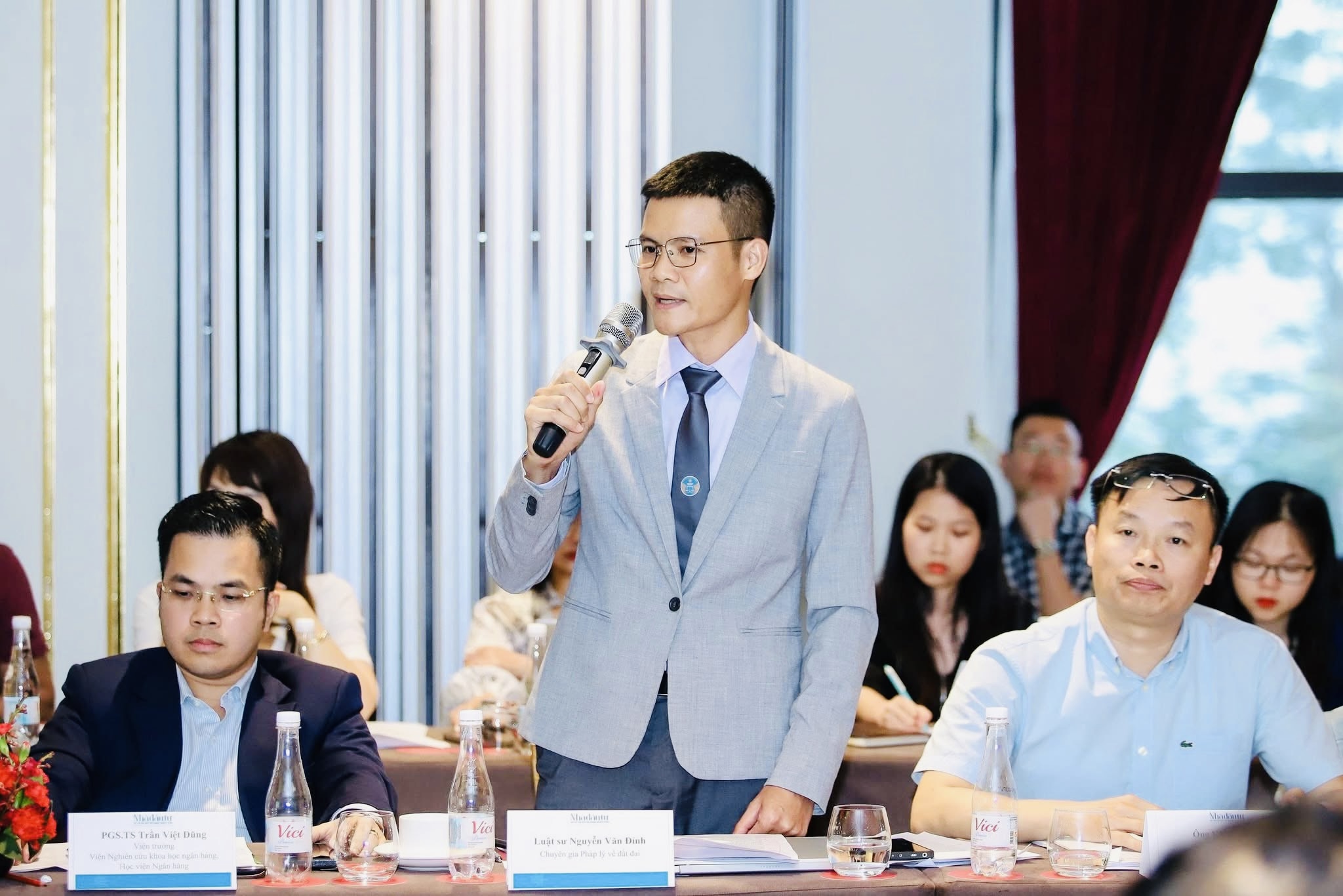 Hàng xóm không đồng thuận, có được phép xây nhà hay không?- Ảnh 2. Hàng xóm không đồng thuận, có được phép xây nhà hay không?- Ảnh 2.